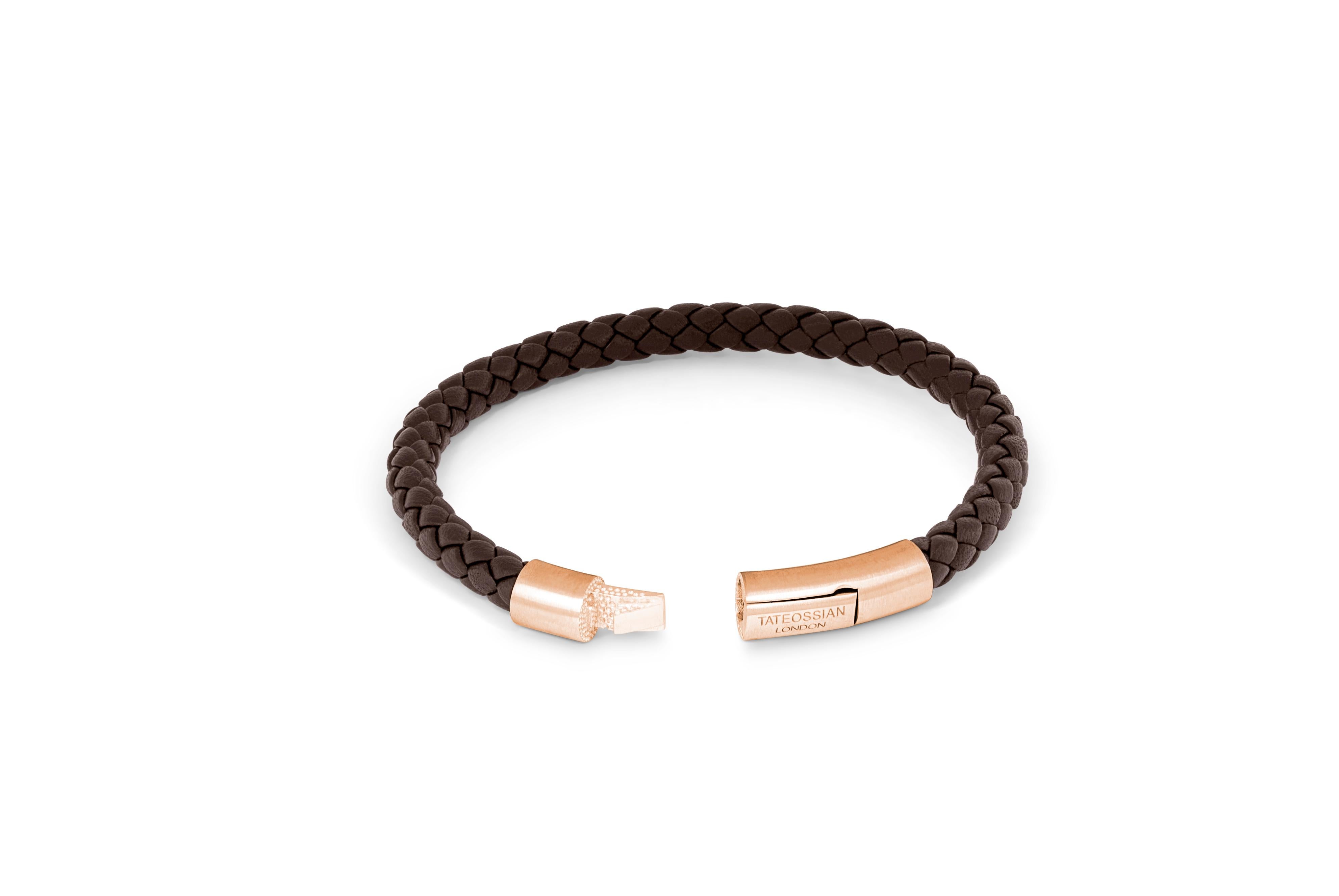 A beautiful, sleek, masculine matte finish clasp has been combined with our tightly woven genuine Italian leather to create a classic and collectable bracelet. In sterling silver with 2 micron rose gold plated with brown leather Silver. 
Medium