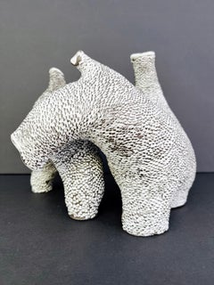 "La poule et le cheval", Contemporain, Blanc, Grès, Sculpture en céramique