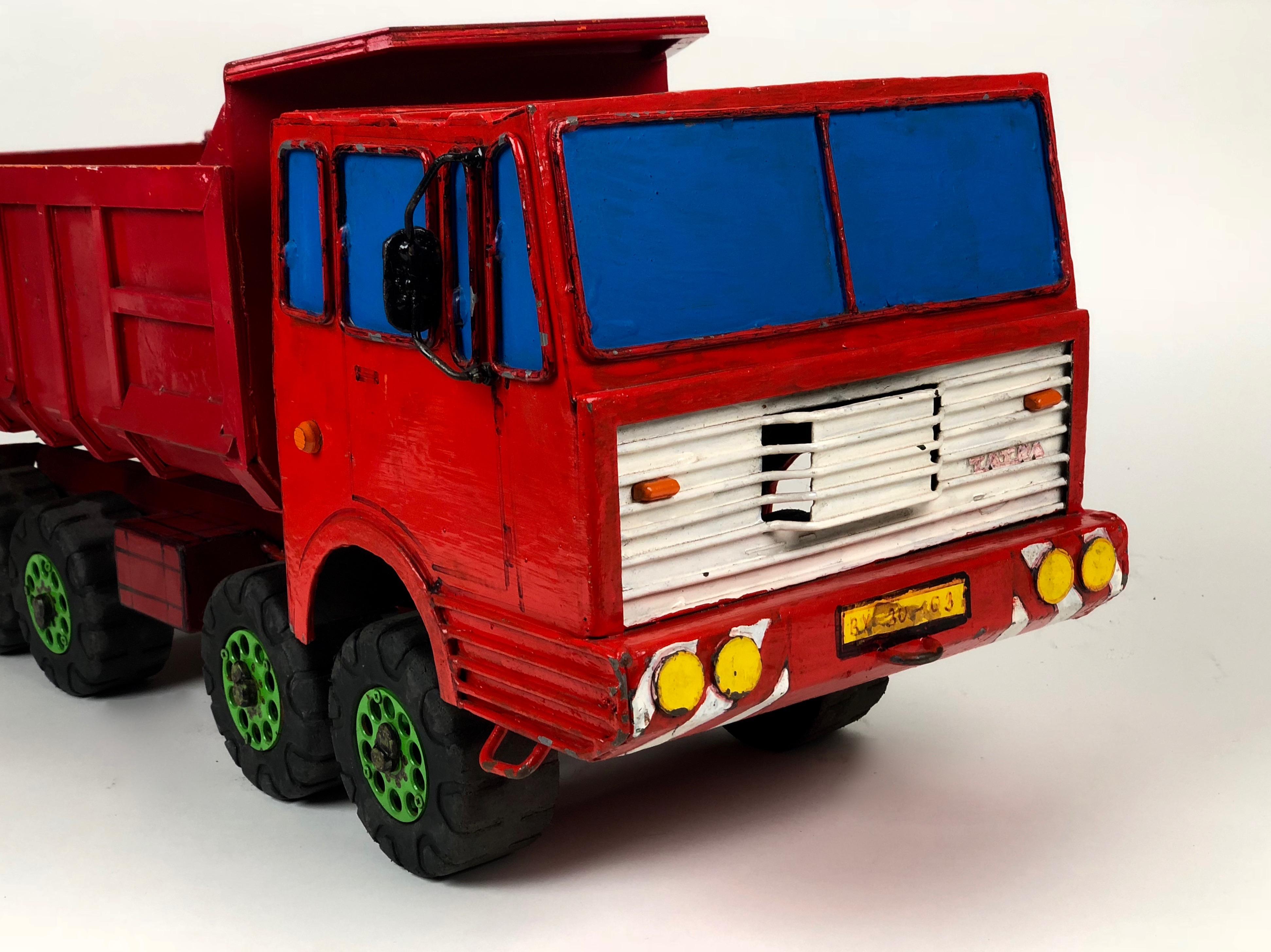 Tatra-LKW-Modell aus den 1980er Jahren (Ende des 20. Jahrhunderts) im Angebot
