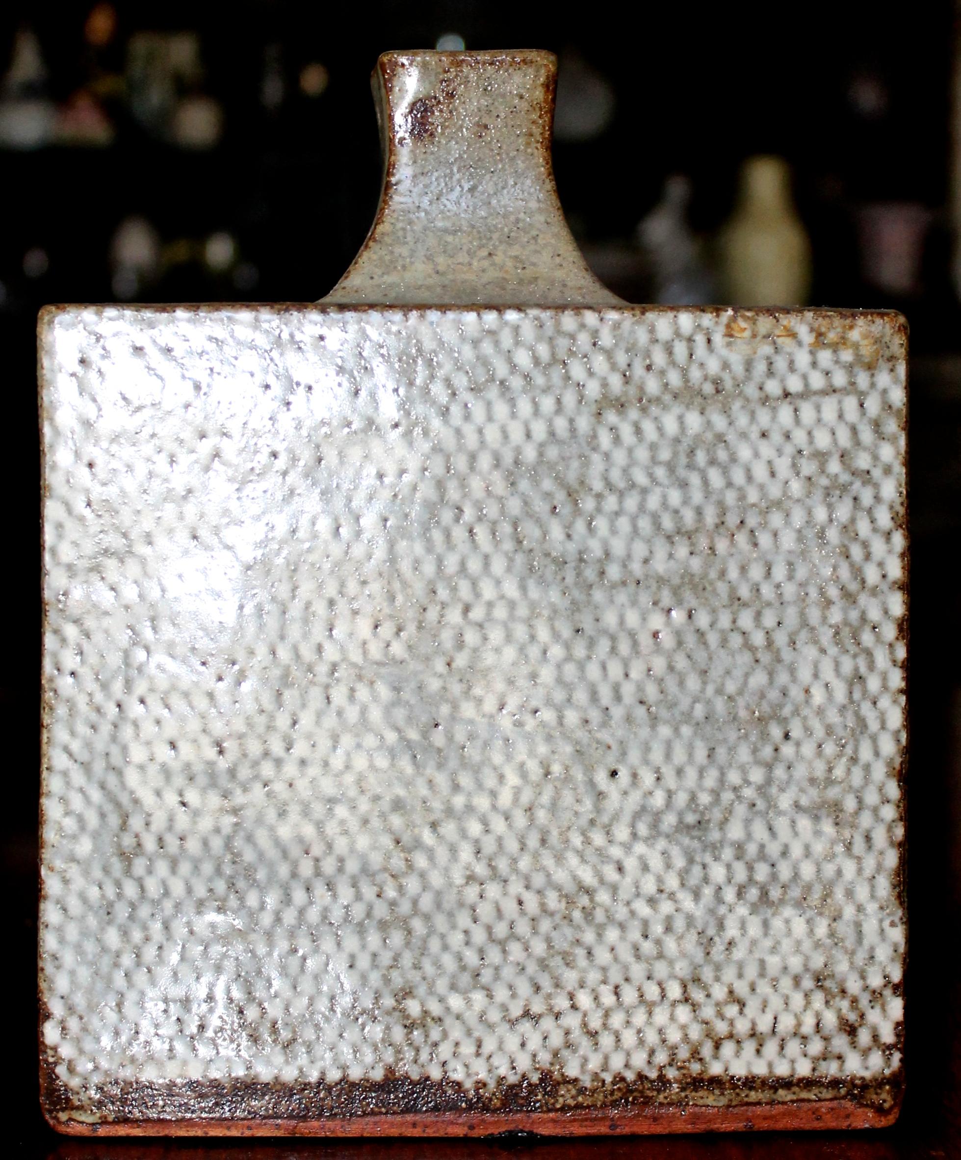 Late 20th Century Tatsuzo Shimaoka Fishnet Textured Japanese Flask