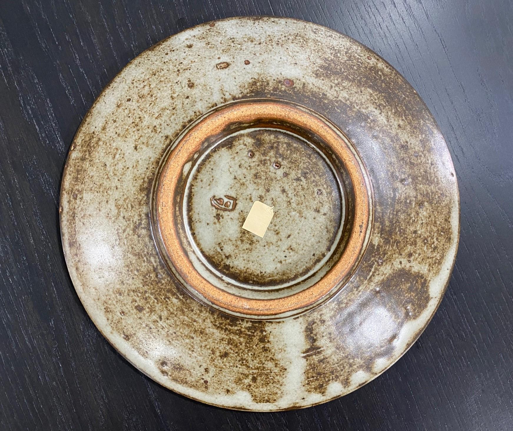 Tatsuzo Shimaoka Signed Japanese Glazed Rope Inlay Ceramic Pottery Bowl Plate For Sale 3