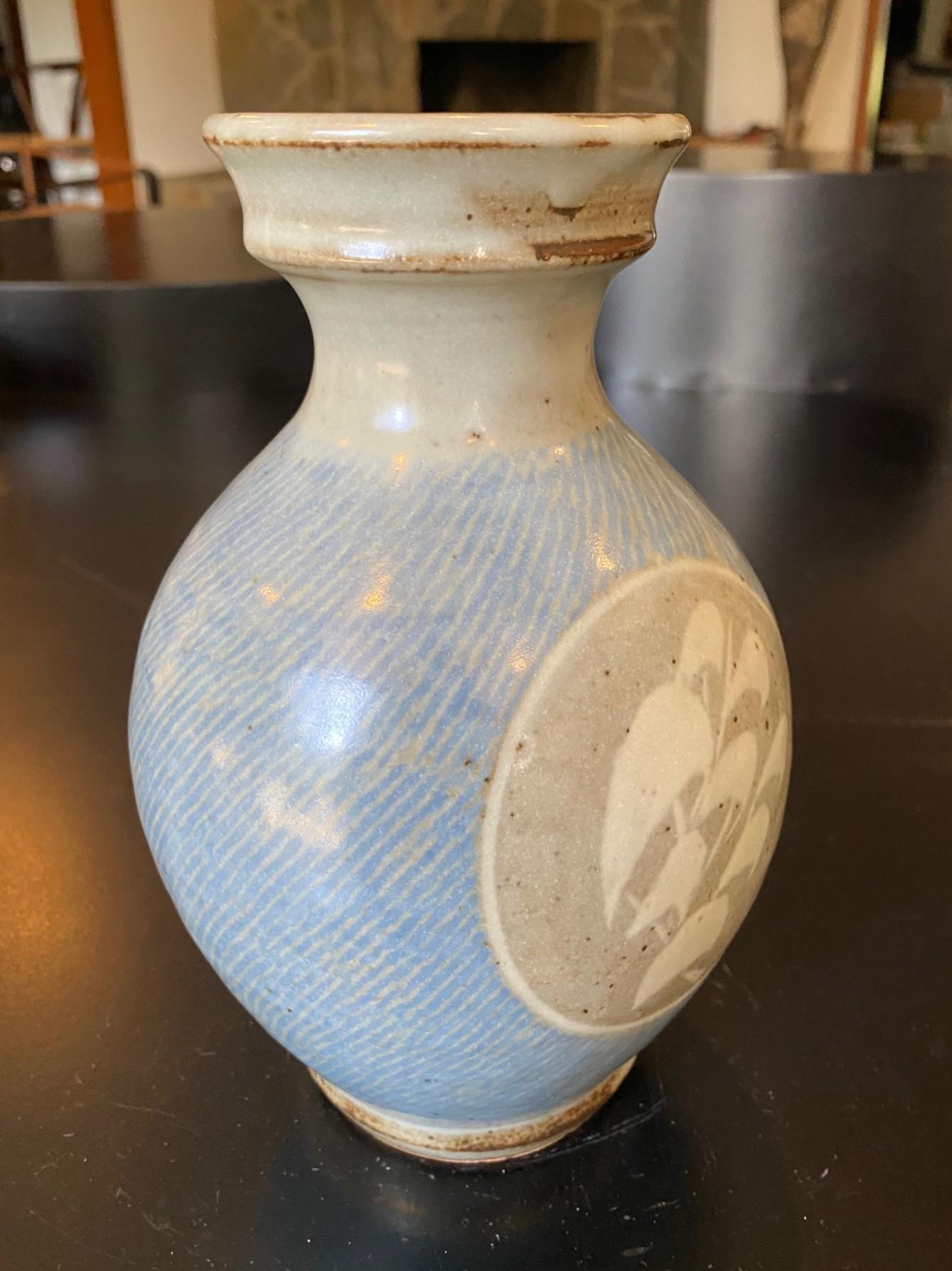 20th Century Tatsuzo Shimaoka Signed Japanese Mingei Pottery Glazed Rope Inlay Vase with Box For Sale