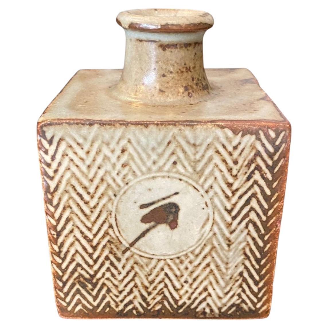 Tatsuzo Shimaoka, signierte japanische Vase aus Mingei-Keramik mit glasierter Seil-Intarsienarbeit und Schachtel
