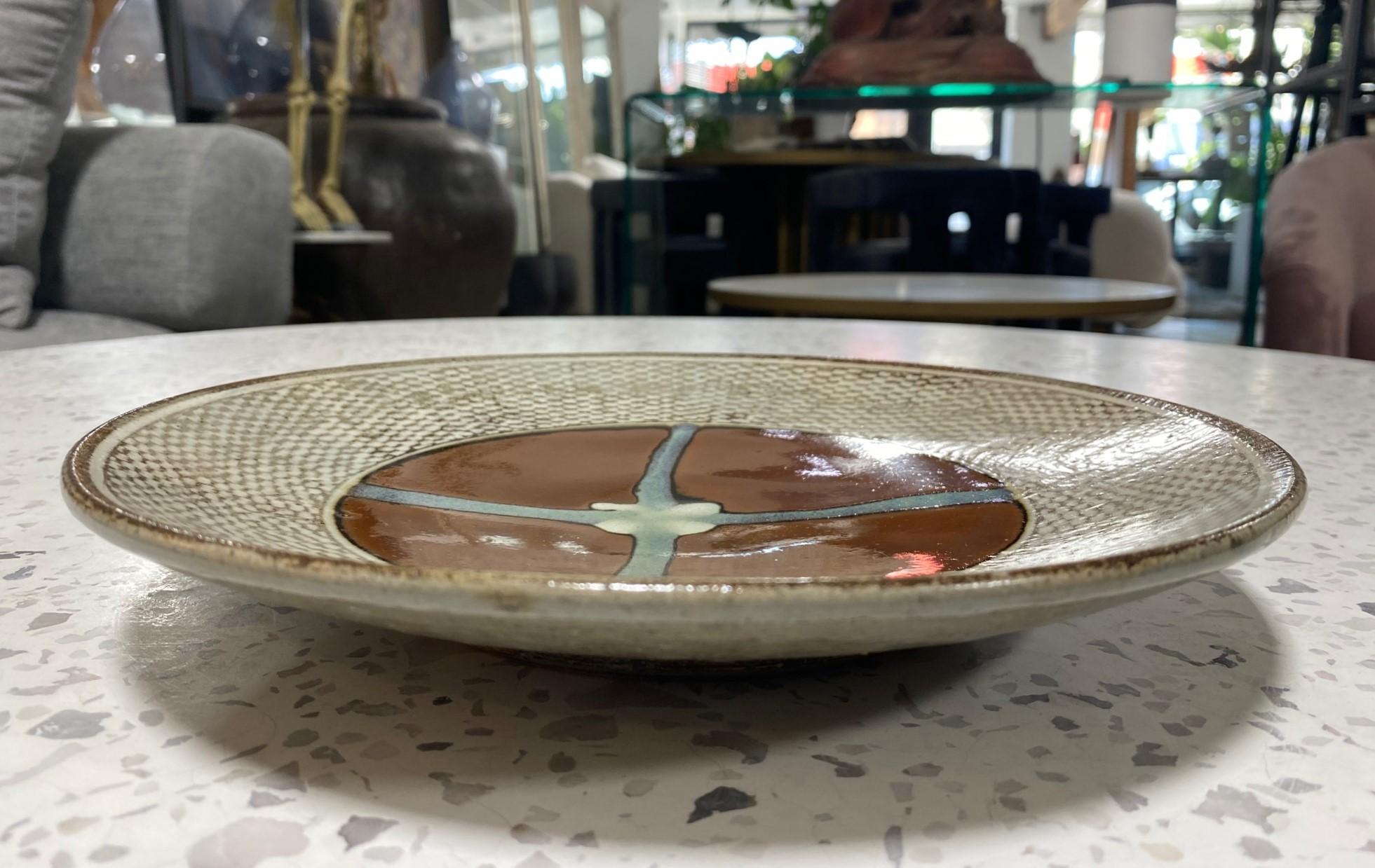 Showa Tatsuzo Shimaoka firma il piatto della ciotola in ceramica Mashiko con intarsio di corda Mingei giapponese in vendita