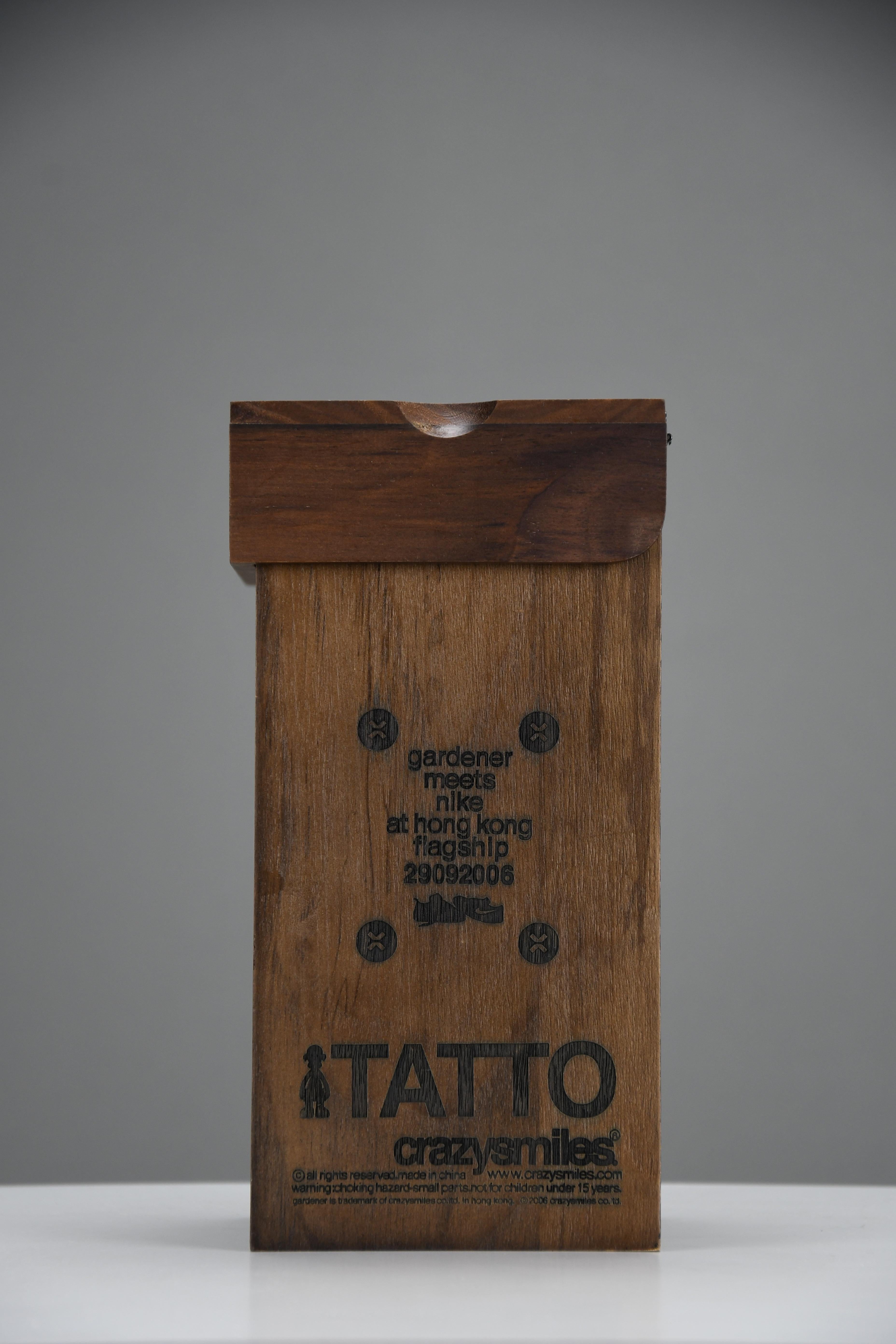 Il giardiniere Tatto in edizione limitata incontra il Designer Toy 2006 di NIKE in vendita 4