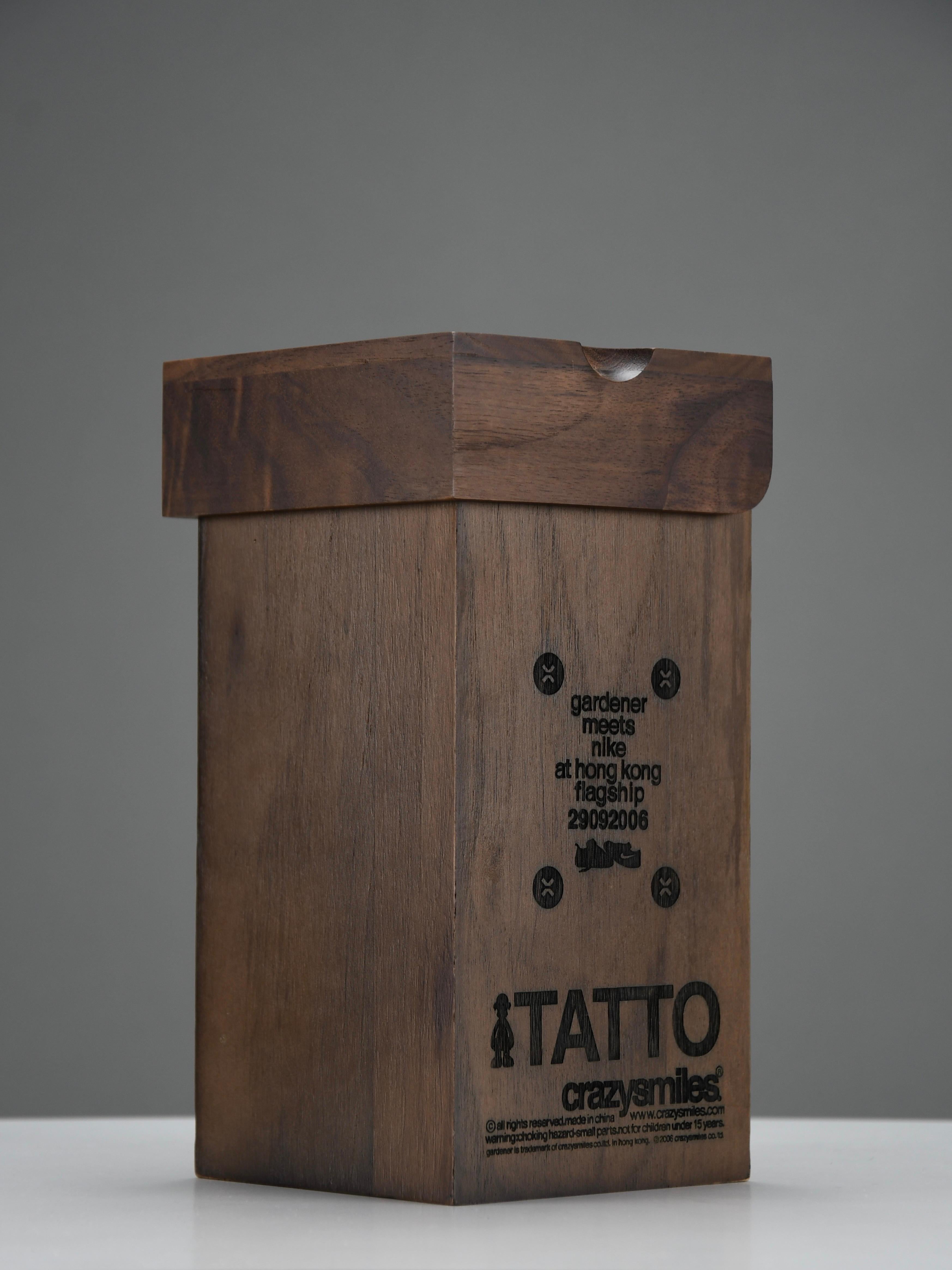 Plastica Il giardiniere Tatto in edizione limitata incontra il Designer Toy 2006 di NIKE in vendita