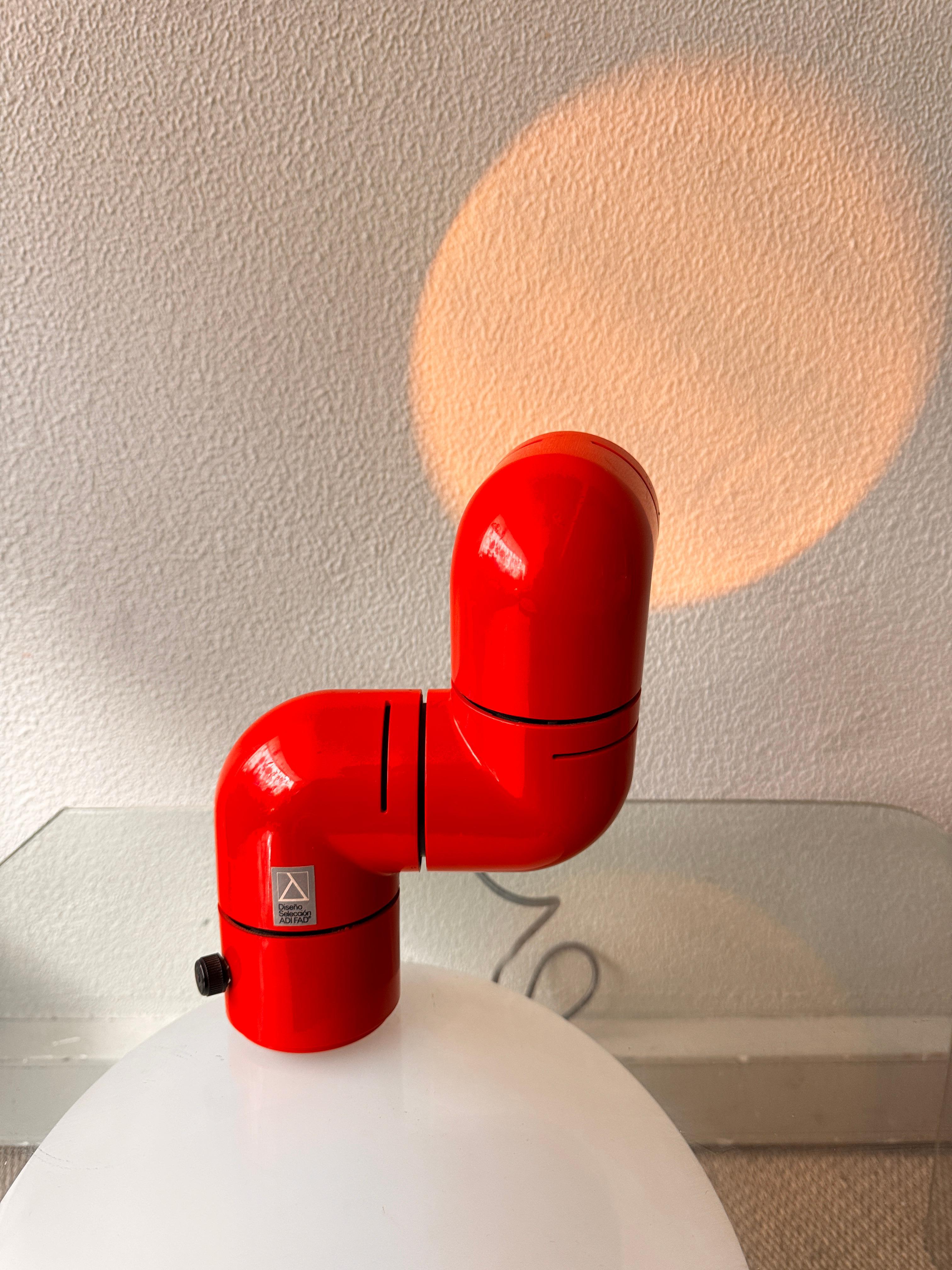 Fine XX secolo Lampada da tavolo Tatu di André Ricard per Metalarte 1972 Spagna in vendita