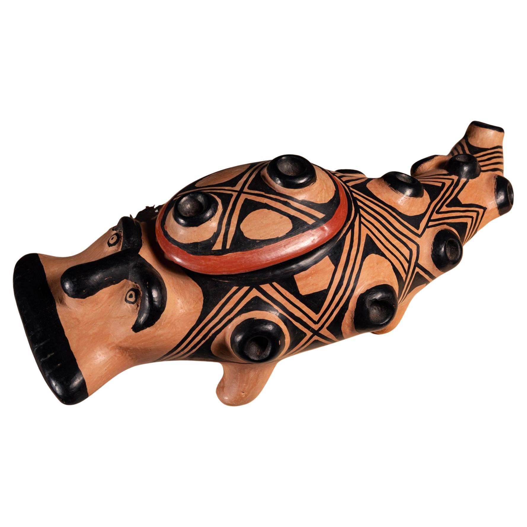 Taukana Regui Wauja. Canoa serpiente Kamalu hai de cerámica I, 2024 Siglo XXI y contemporáneo en venta