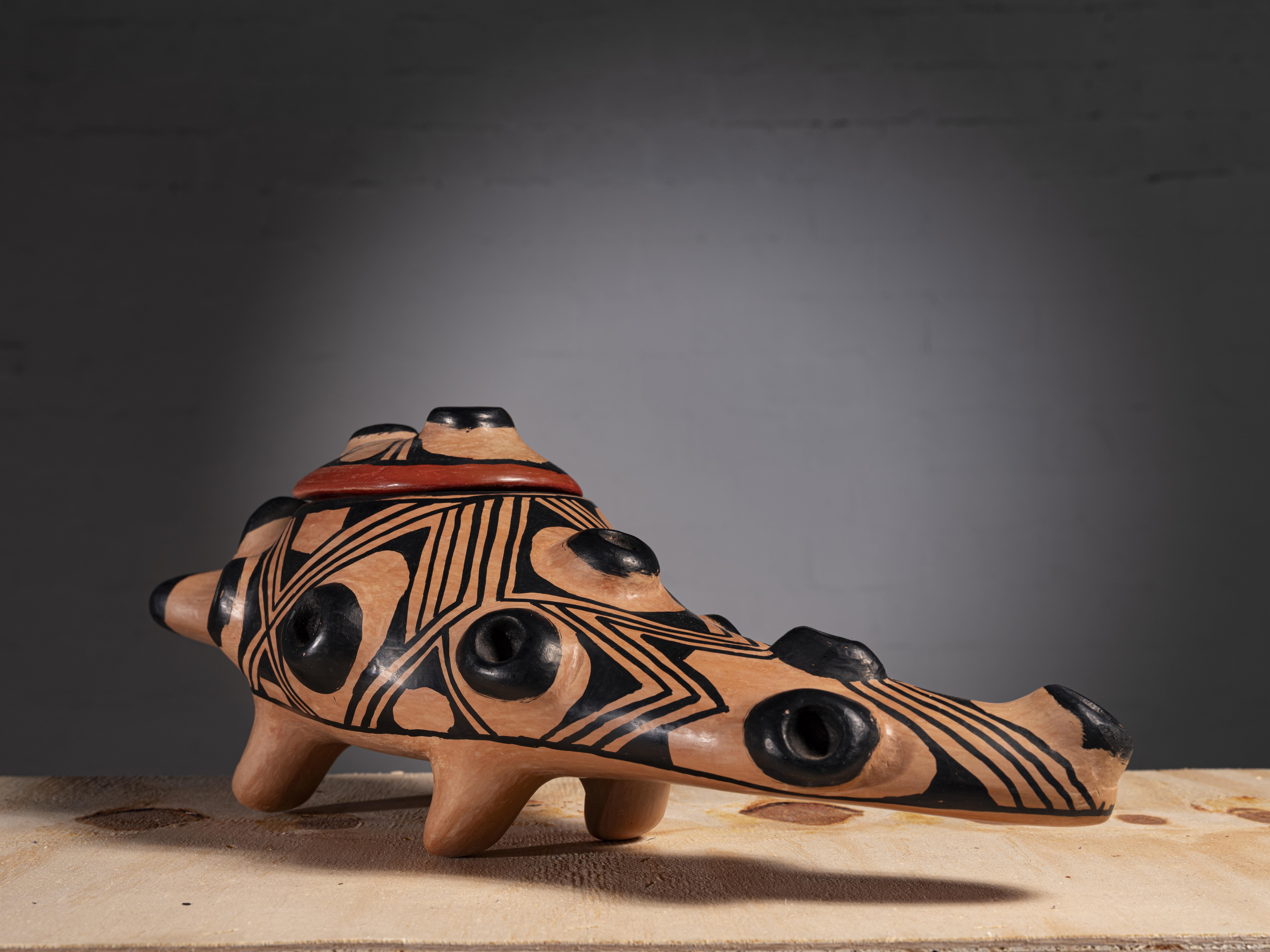 Brazilian Taukana Regui Wauja. Ceramic Kamalu hai Snake Canoe II, 2024 For Sale
