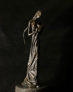 Mother and child - bronze figurative sculpture 