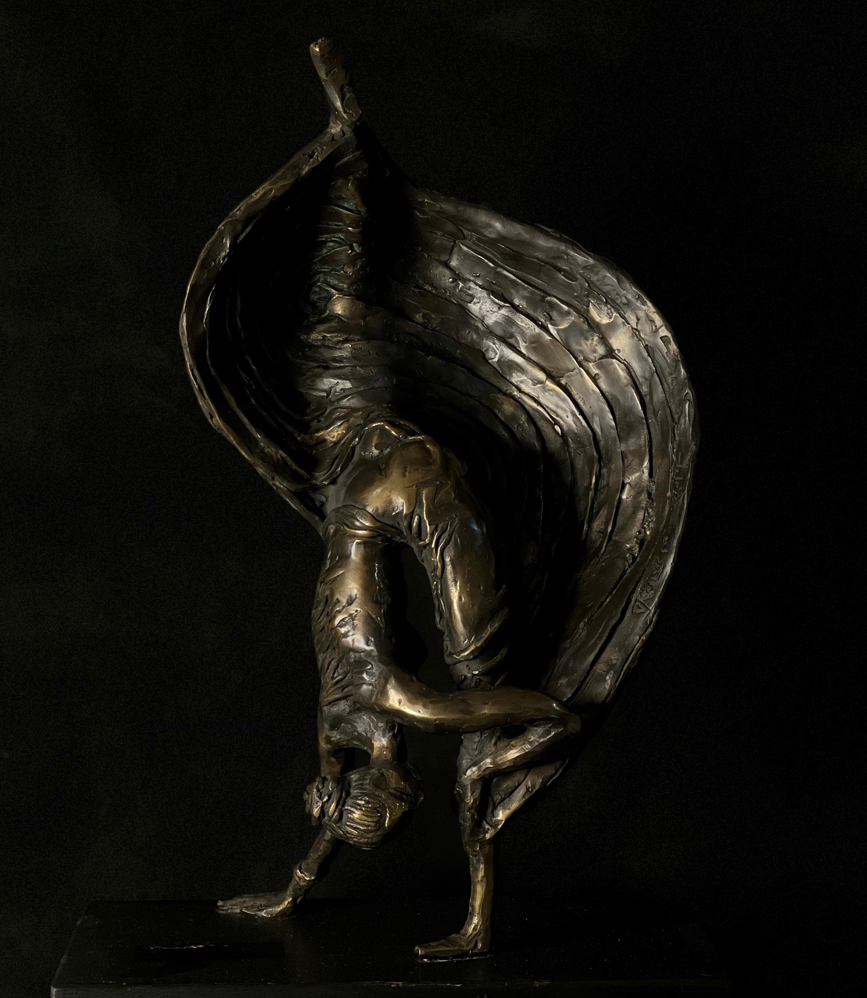 Lover's dancer - dance bronze sculpture  - Sculpture by Tauno Kangro