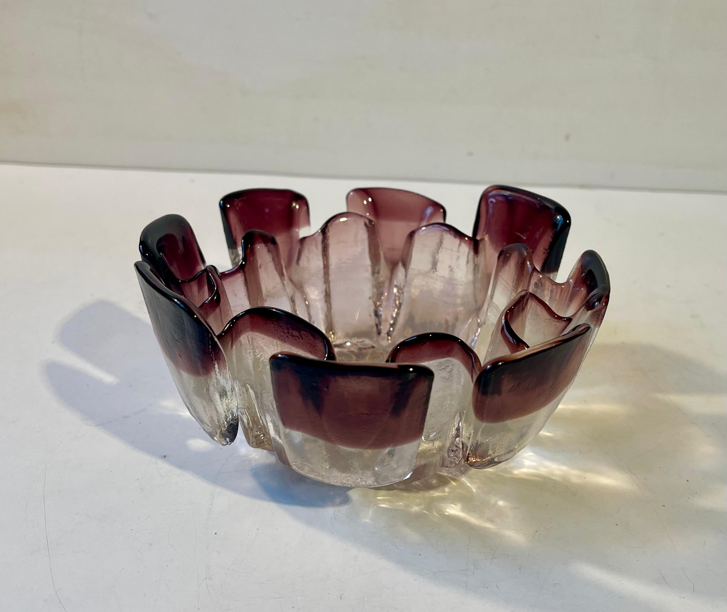 Late 20th Century Tauno Wirkkala Brutalist Glass Bowl for Humppila Finland, 1970s