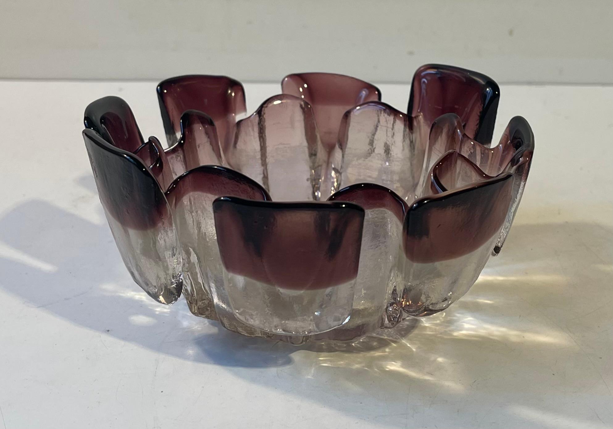 Tauno Wirkkala Brutalist Glass Bowl for Humppila Finland, 1970s 1