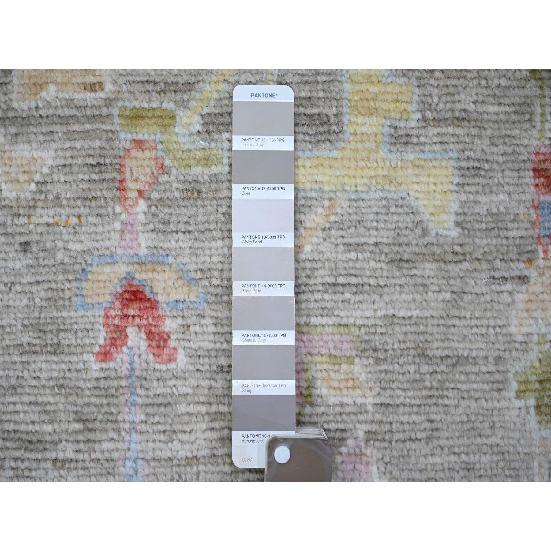 Taupe Afghan Angora Oushak weiche Wolle handgeknüpft Orientteppich 8'1