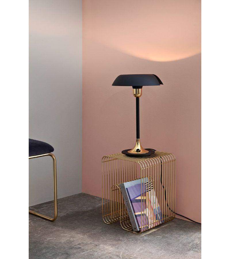Danois Lampe de table contemporaine Taupe et or en vente
