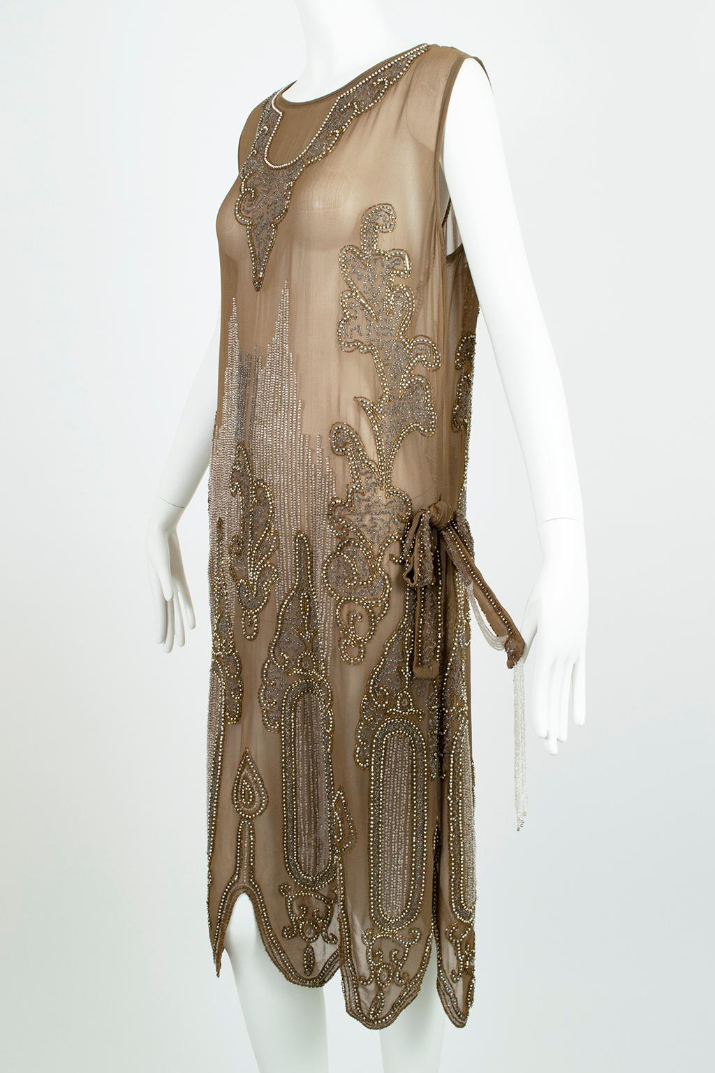 Brown Taupe Crêpe Scallop Hem Flapper Dress with Silver-Plate Glass Beads – M, 1920s For Sale