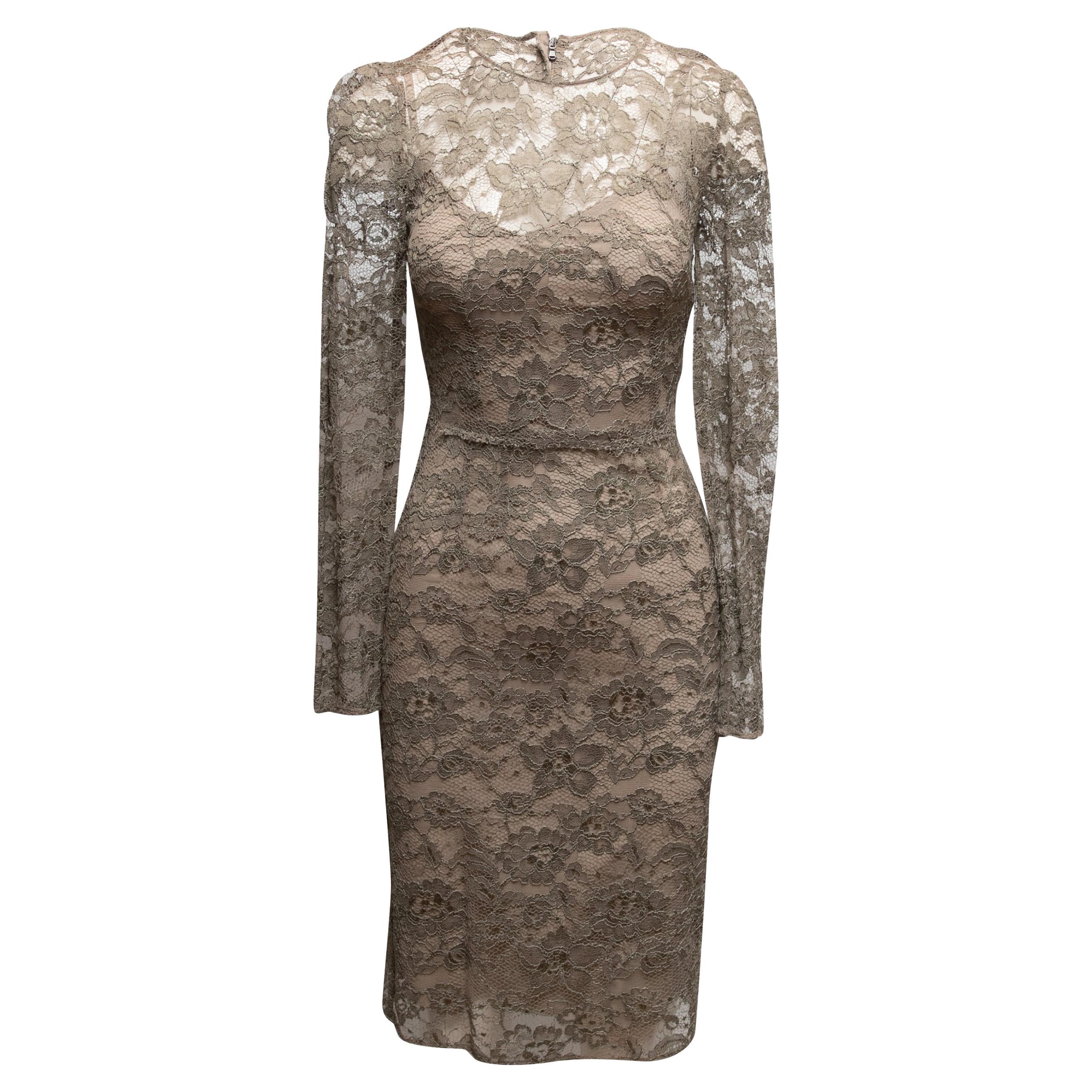 Dolce & Gabbana - Robe en dentelle doublée de soie taupe, taille IT 40