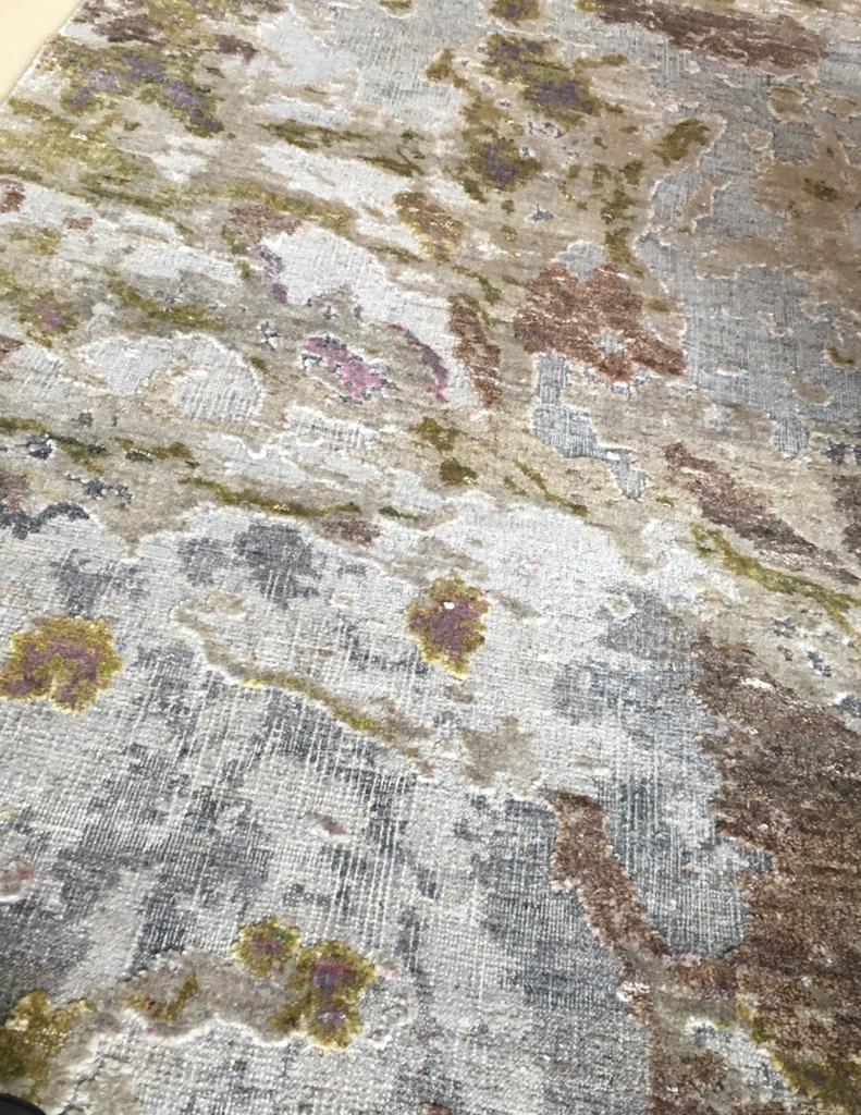 Taupe Grey Pink Yellow Lilac Hand-knotted Wool and Natural Silk Textural Rug For Sale 5