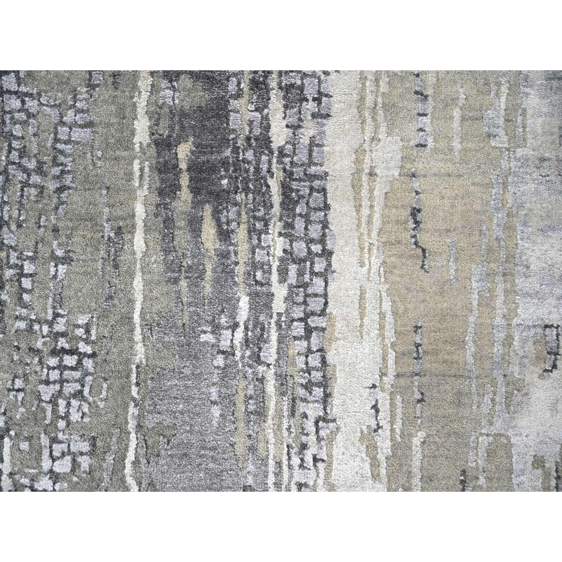 Taupe Hand geknüpft Abstrakt mit Mosaik-Design Wolle-Seide XL Läufer Orientteppich (Handgeknüpft) im Angebot