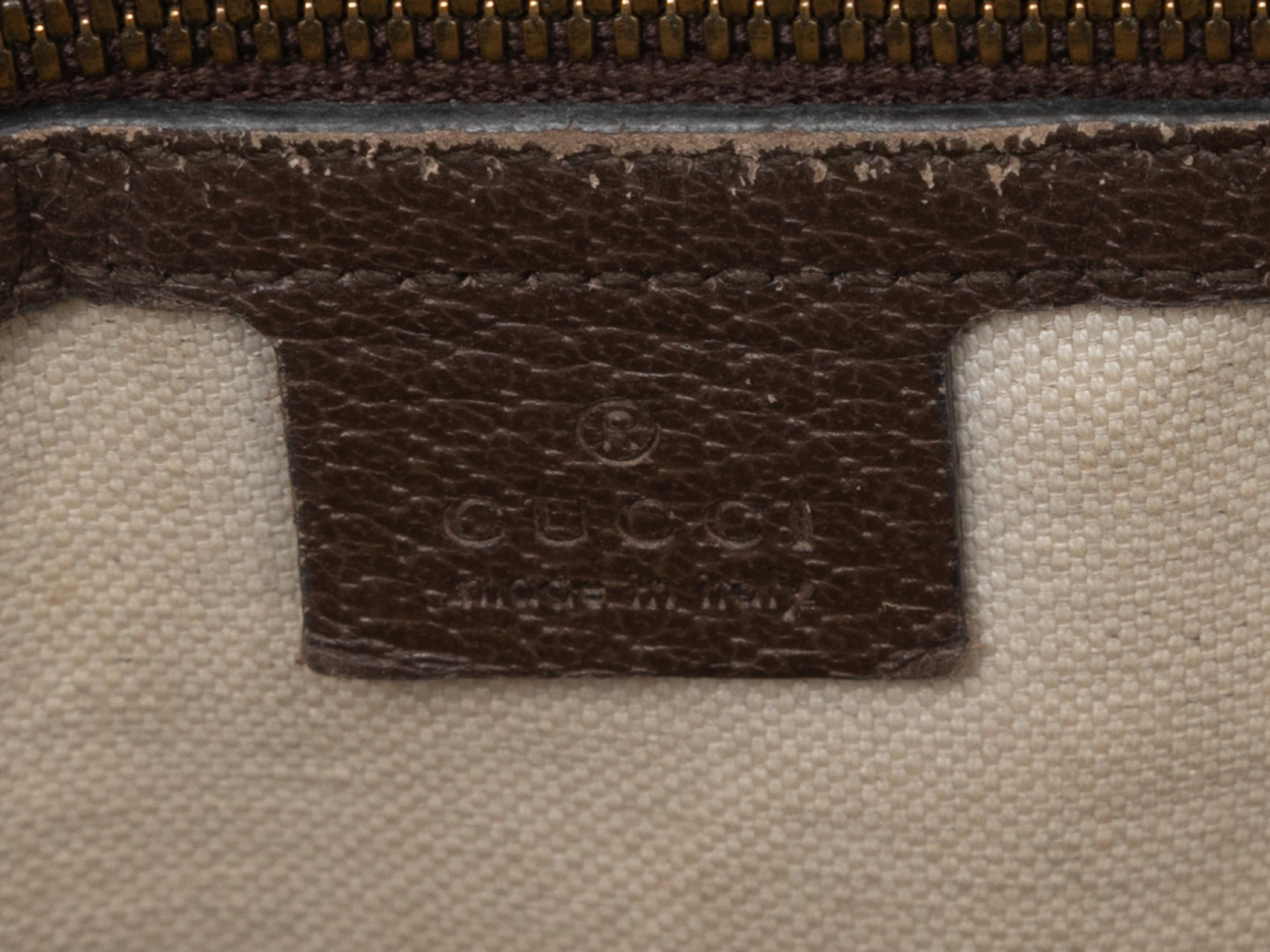 Gucci Ophidia Monogram Messenger Bag in Taupe und Multicolor. Diese Tasche verfügt über einen Körper aus beschichtetem Canvas mit Monogrammen, goldfarbene Hardware, Webbesatz, Lederbesatz, eine Fronttasche mit Reißverschluss, einen einzelnen flachen