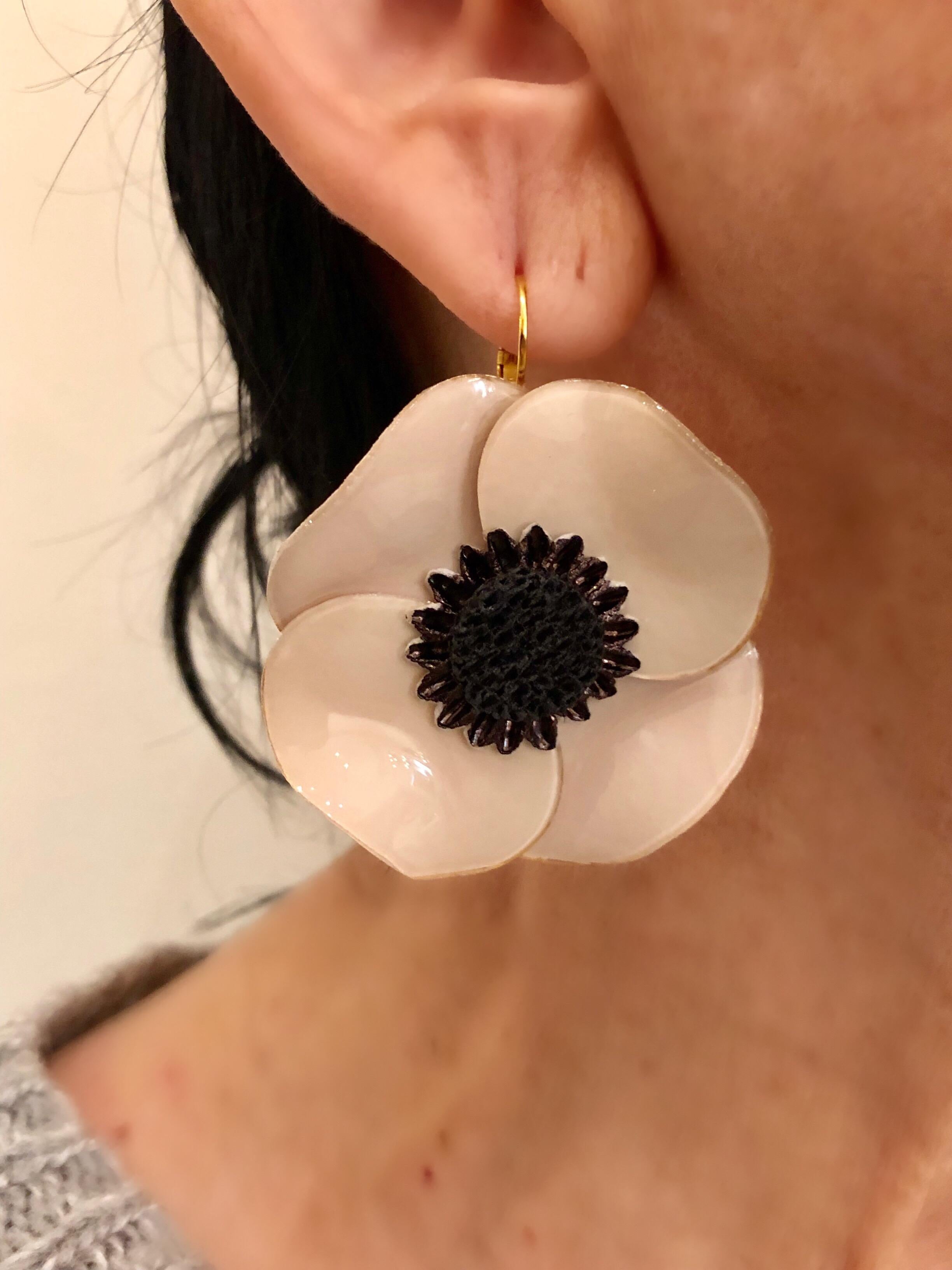 Women's Contemporary Taupe Poppy Statement Earrings 