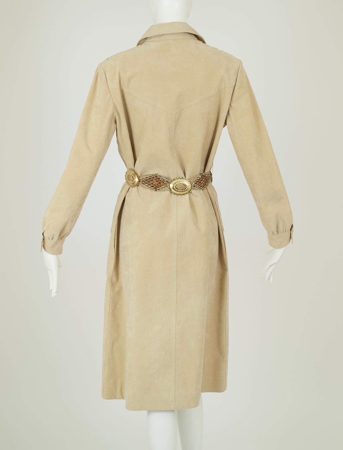 Taupe Ultrasuede Western Shirt Dress with Fringed Concho Belt – L, 1970s In Good Condition For Sale In Tucson, AZ
