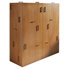 Tauro Schrank aus Holz von Lola Glamour