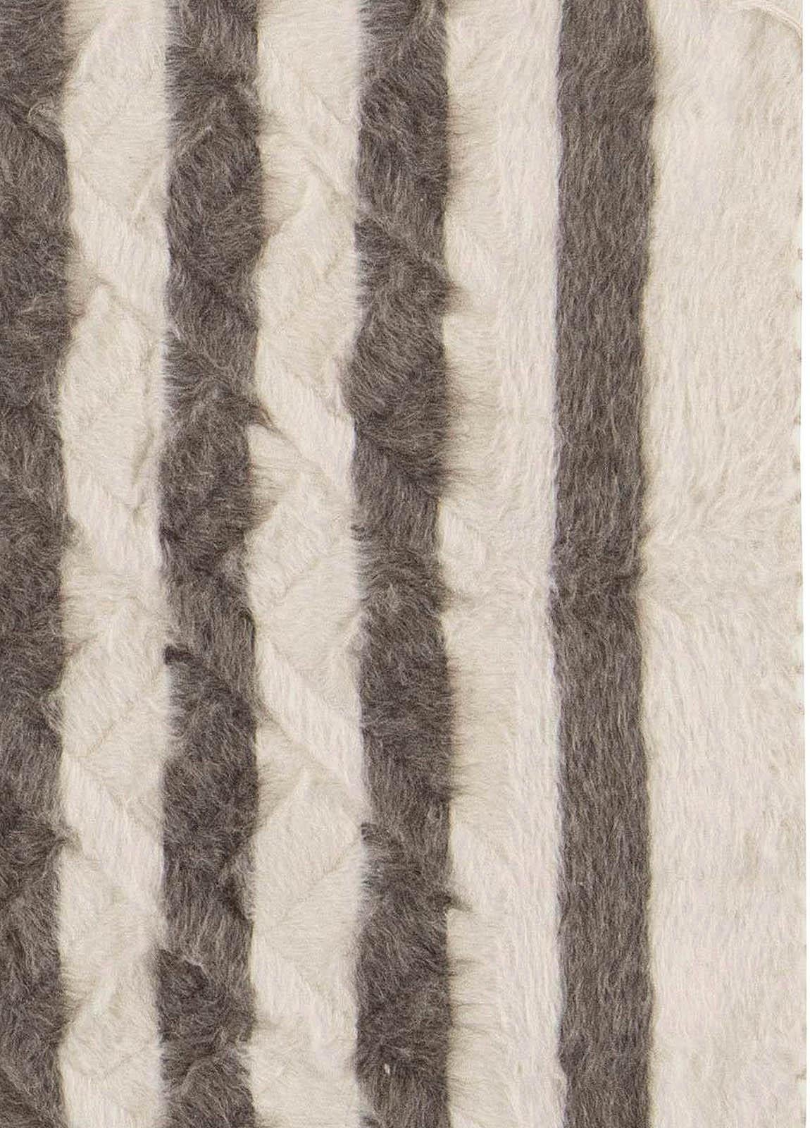 Tissé à la main Tapis à rayures moderne en poils de chèvre de la collection Taurus de Doris Leslie Blau en vente