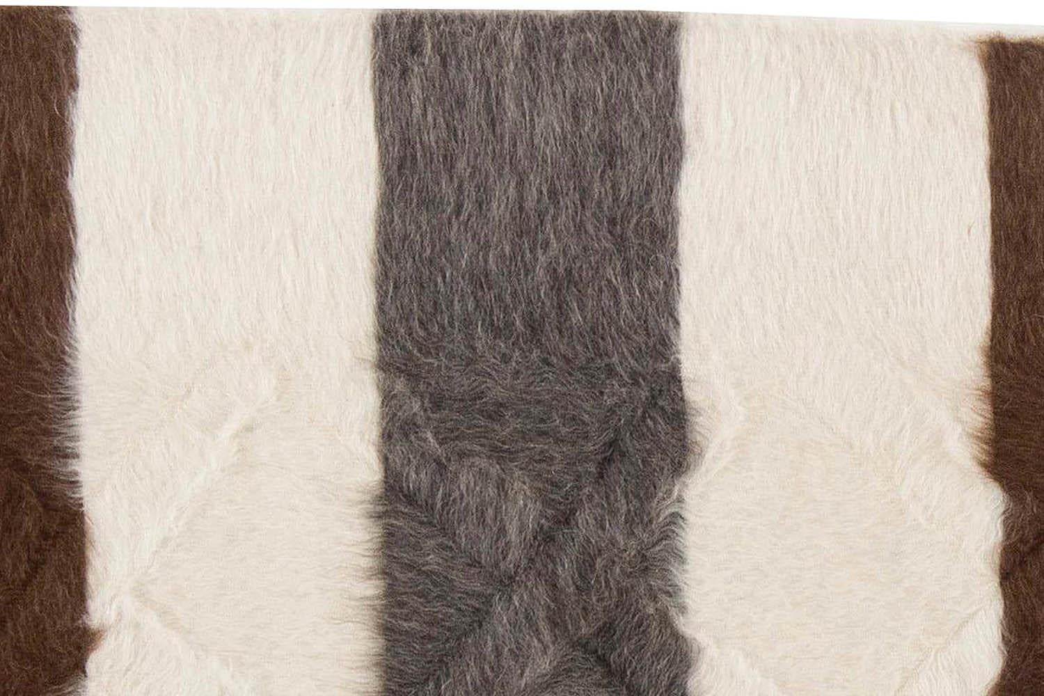 Tapis à rayures moderne en poils de chèvre de la collection Taurus de Doris Leslie Blau Neuf - En vente à New York, NY