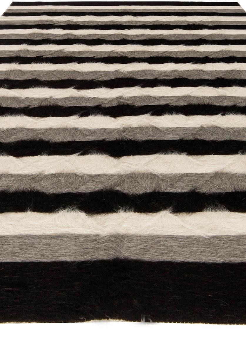 Turc Tapis à rayures en poils de chèvre de la collection Taurus de Doris Leslie Blau en vente
