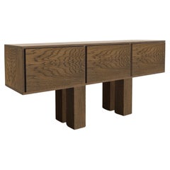 Buffet moyen Taurus par Pastform
