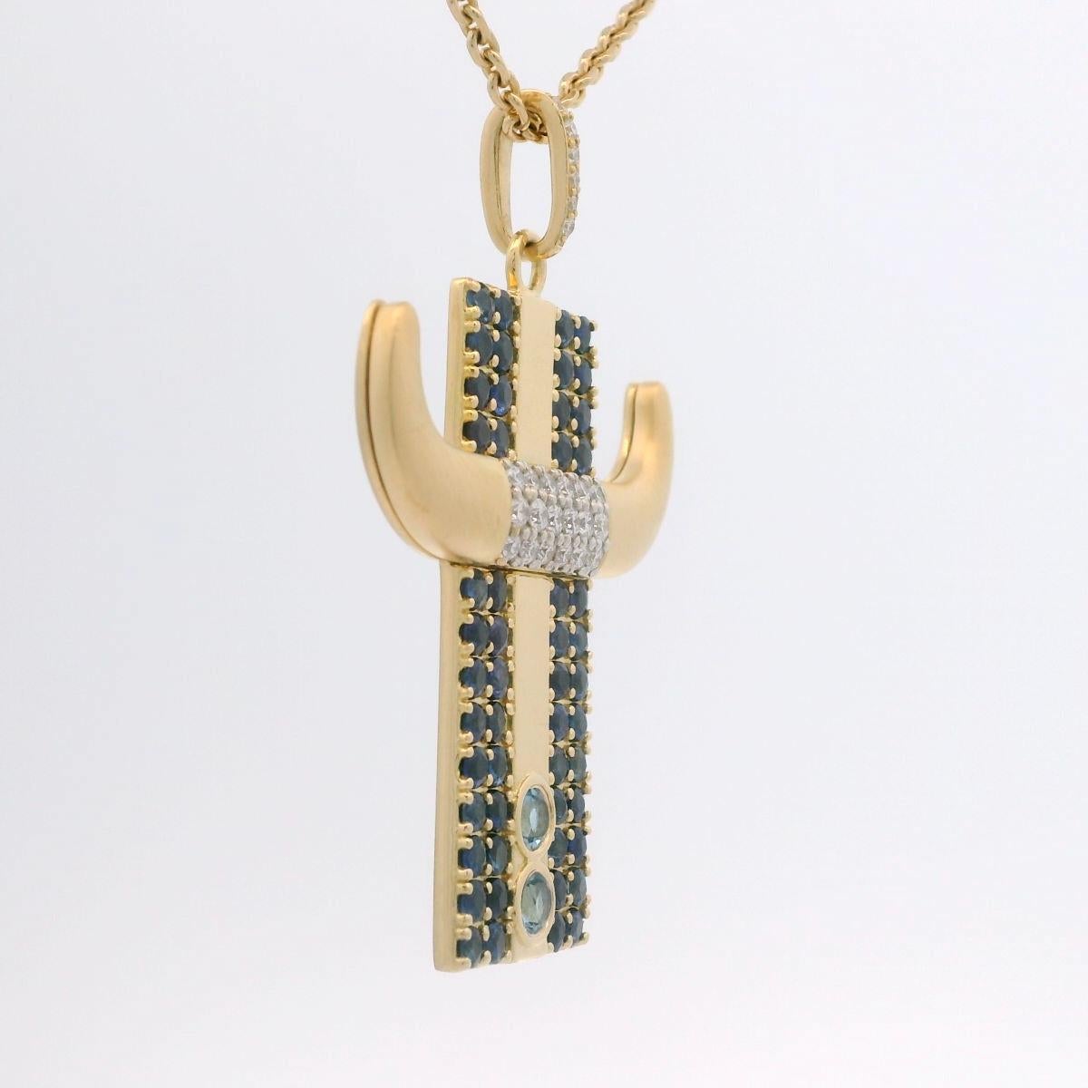 Taurus Pendant Necklace 18k Y Gold 26 Diamonds 52 Blue Sapphires 2 Aquamarines In New Condition For Sale In Pforzheim, DE