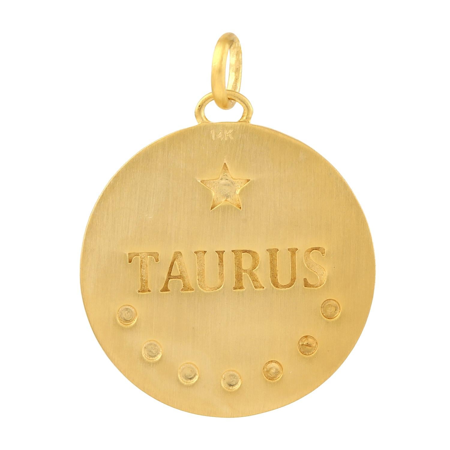 Taille mixte Pendentif en or jaune 14k avec diamants pavés pour le signe du soleil Taurus en vente