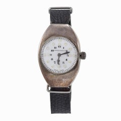 Tavannes Tonneau Montre à cadran en porcelaine et argent sterling