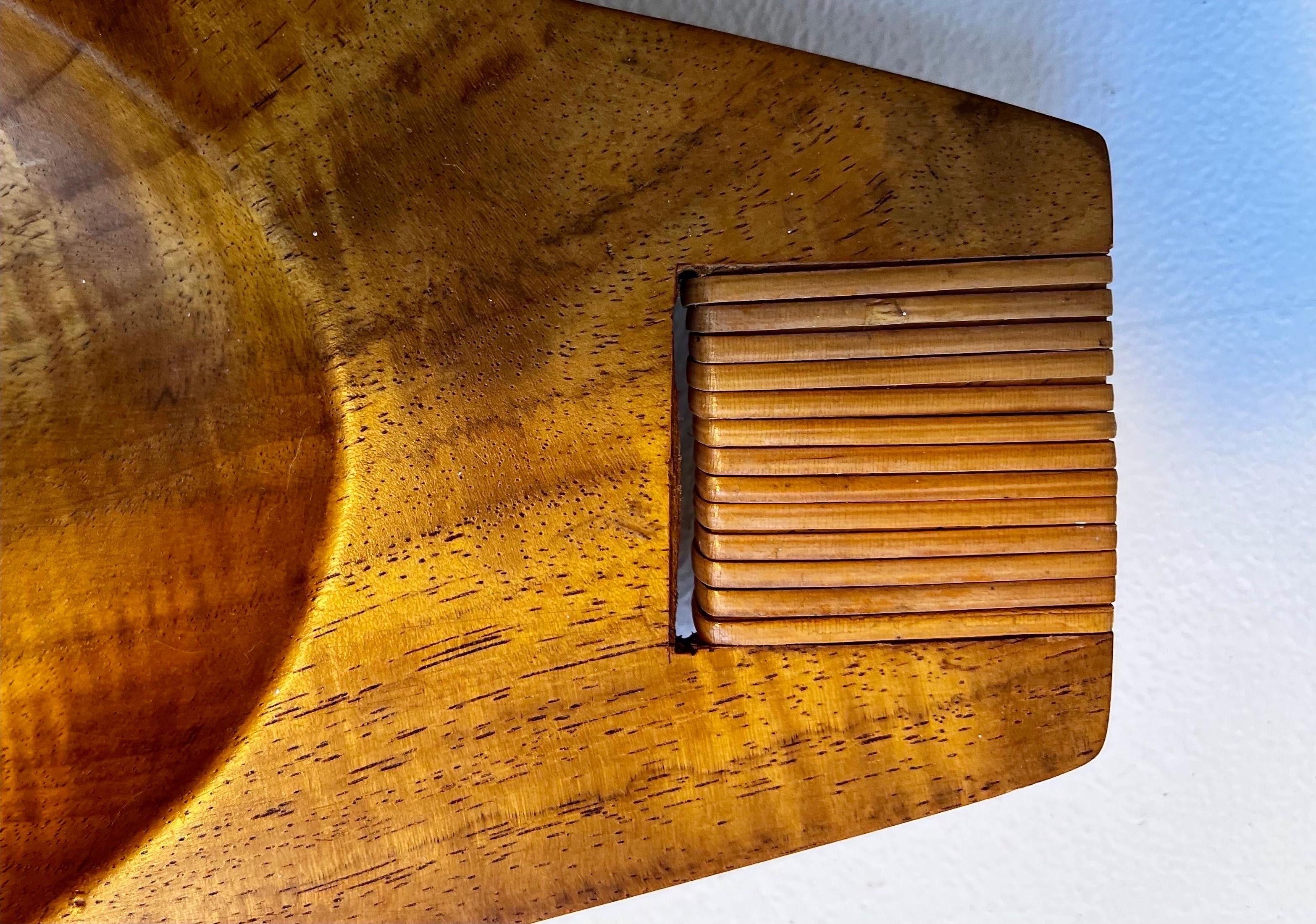 Haïtien Taverneau Wood Tray by Arthur Umanoff for Pantalcraft, circa 1960 en vente