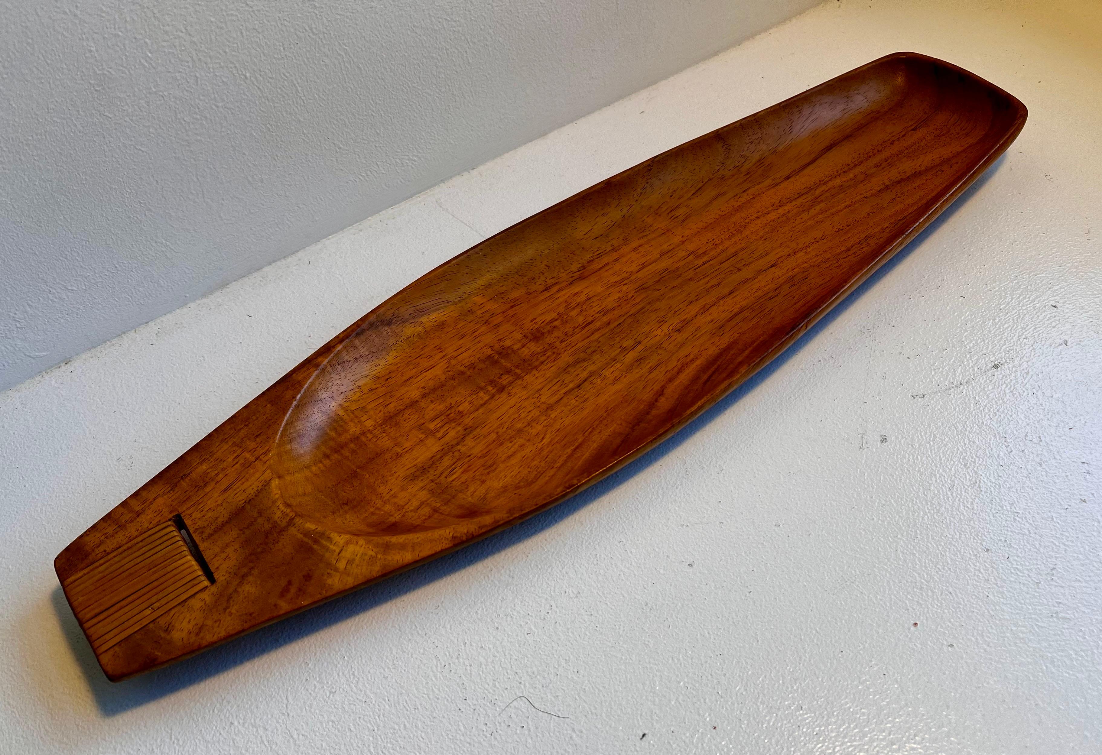 Milieu du XXe siècle Taverneau Wood Tray by Arthur Umanoff for Pantalcraft, circa 1960 en vente