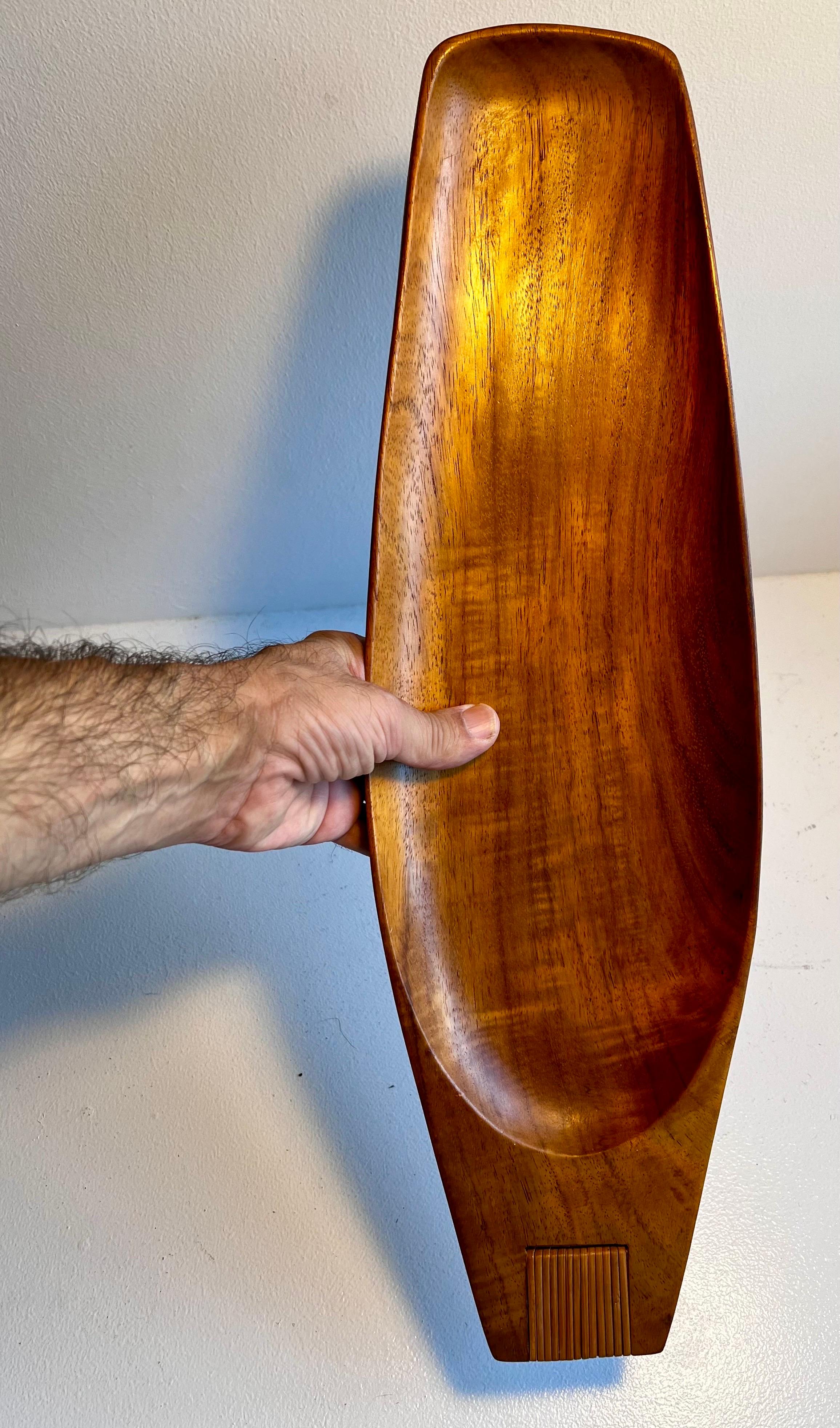 Bois de feuillus Taverneau Wood Tray by Arthur Umanoff for Pantalcraft, circa 1960 en vente