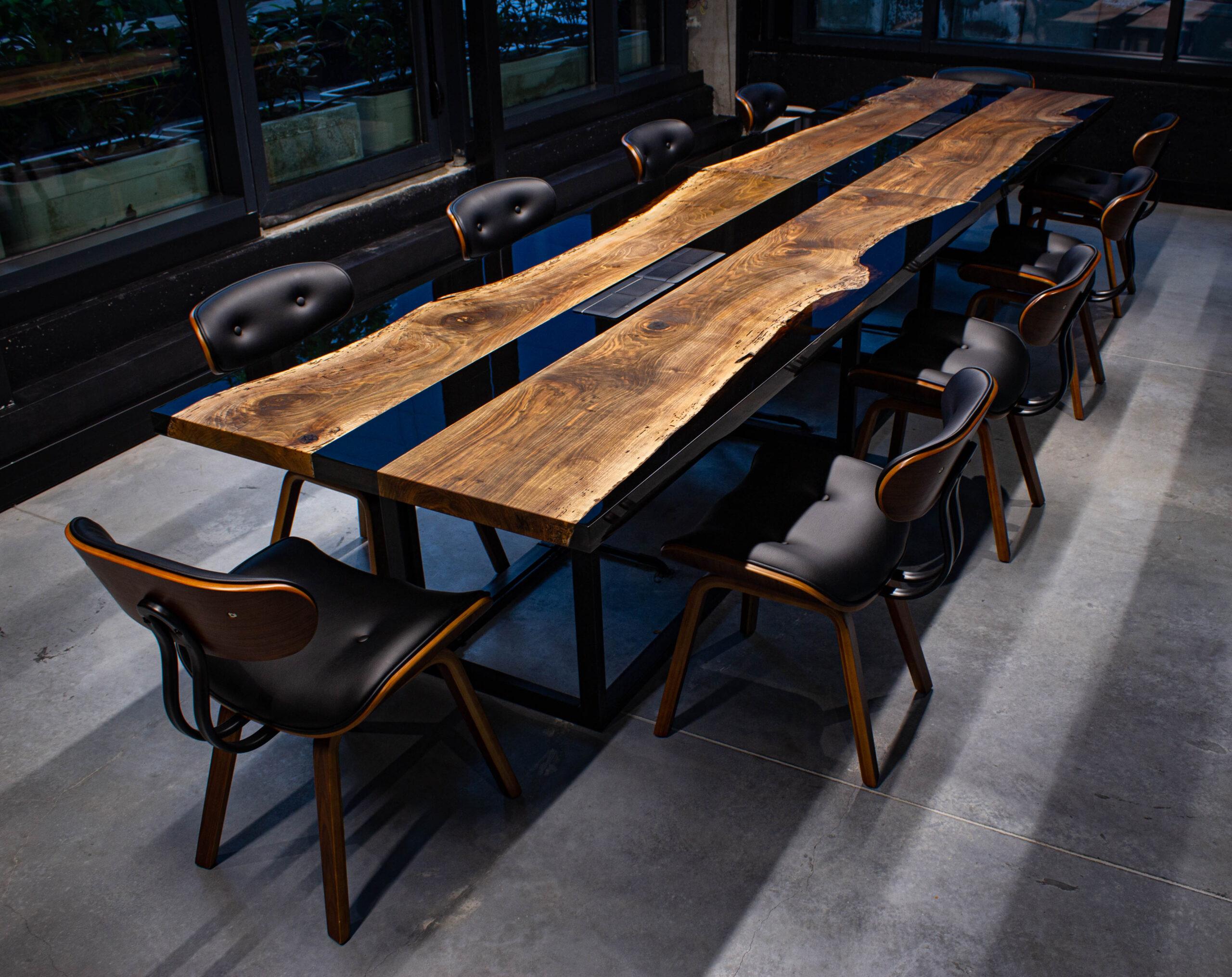 Tavex Dining Table by KV Design For Sale 6