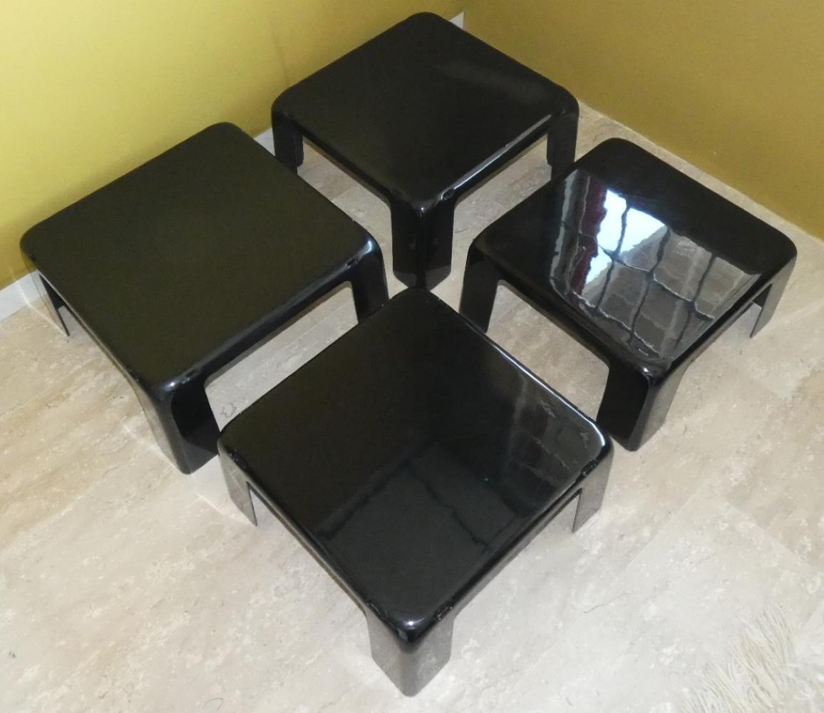 Quattro Gatti stackable coffee tables by Mario Bellini for C&B Italia For Sale 2