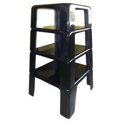 Tavolini impilabili Quattro Gatti di Mario Bellini per C&B Italia Tavolini impilabili Quattro Gatti di Mario Bellini per C&B Italia