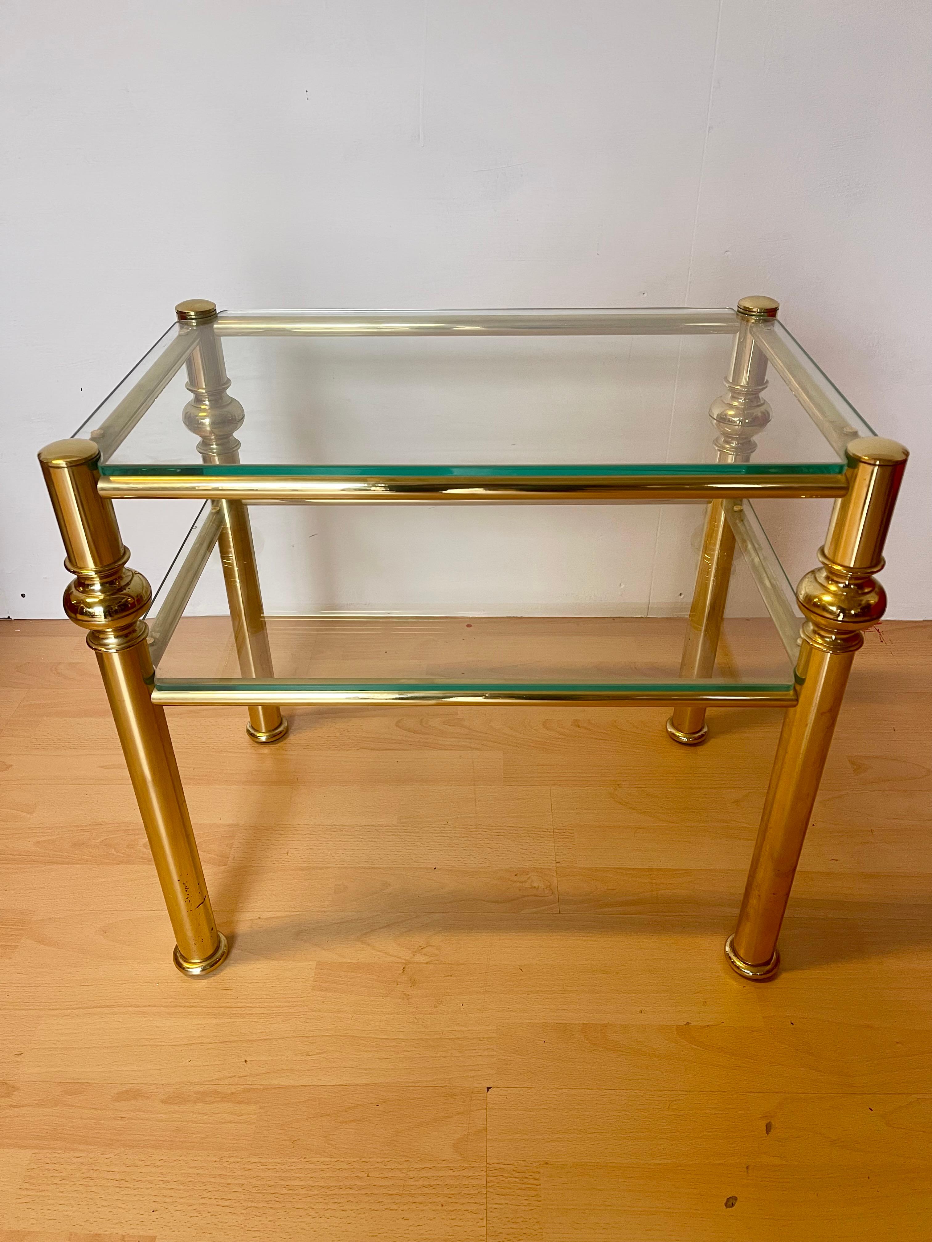 Tavolini italiano in ottone e vetro anni '90 en venta 10