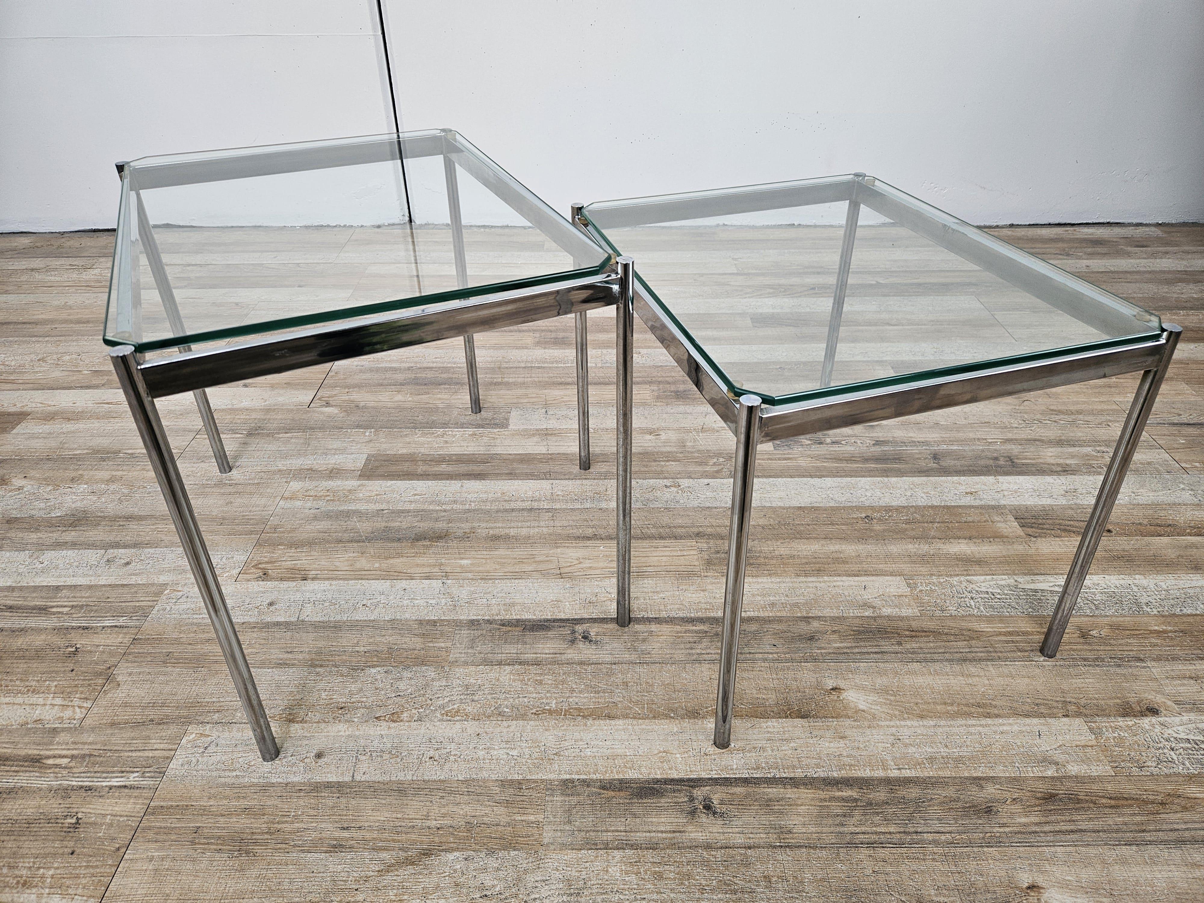 Tables basses en acier et verre du milieu des années 1970 Bon état - En vente à Premariacco, IT