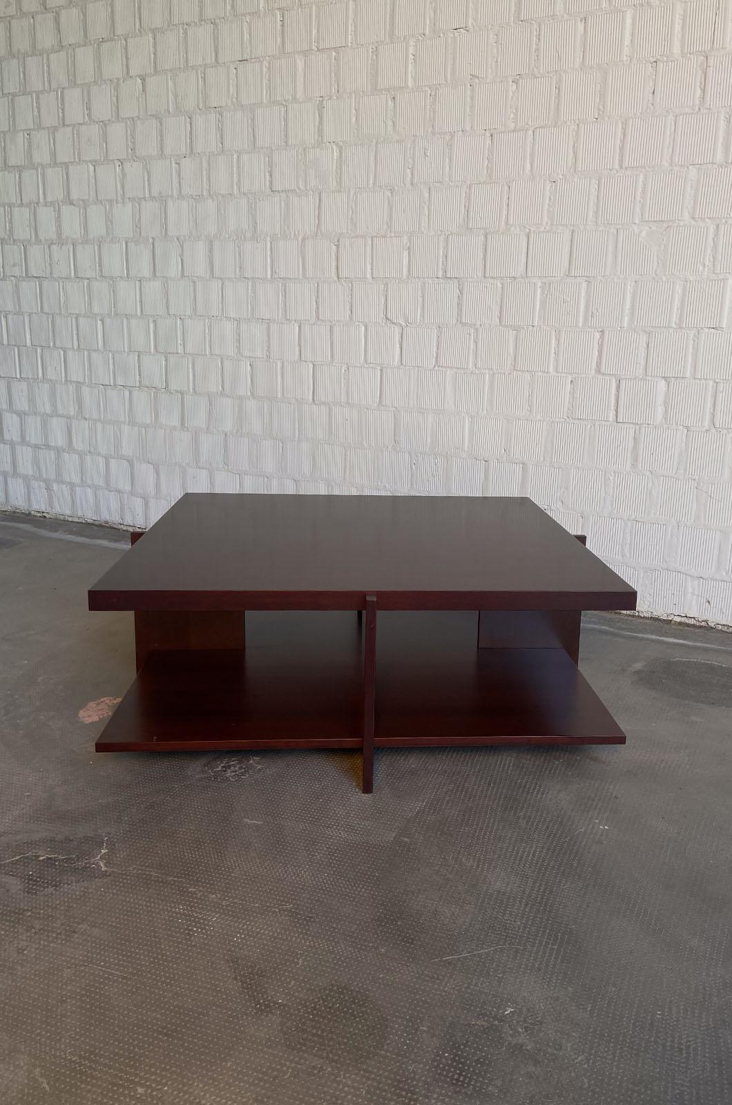 623 Lewis Coffee Table by Frank Lloyd Wright for Cassina In Excellent Condition For Sale In Ravenna, IT