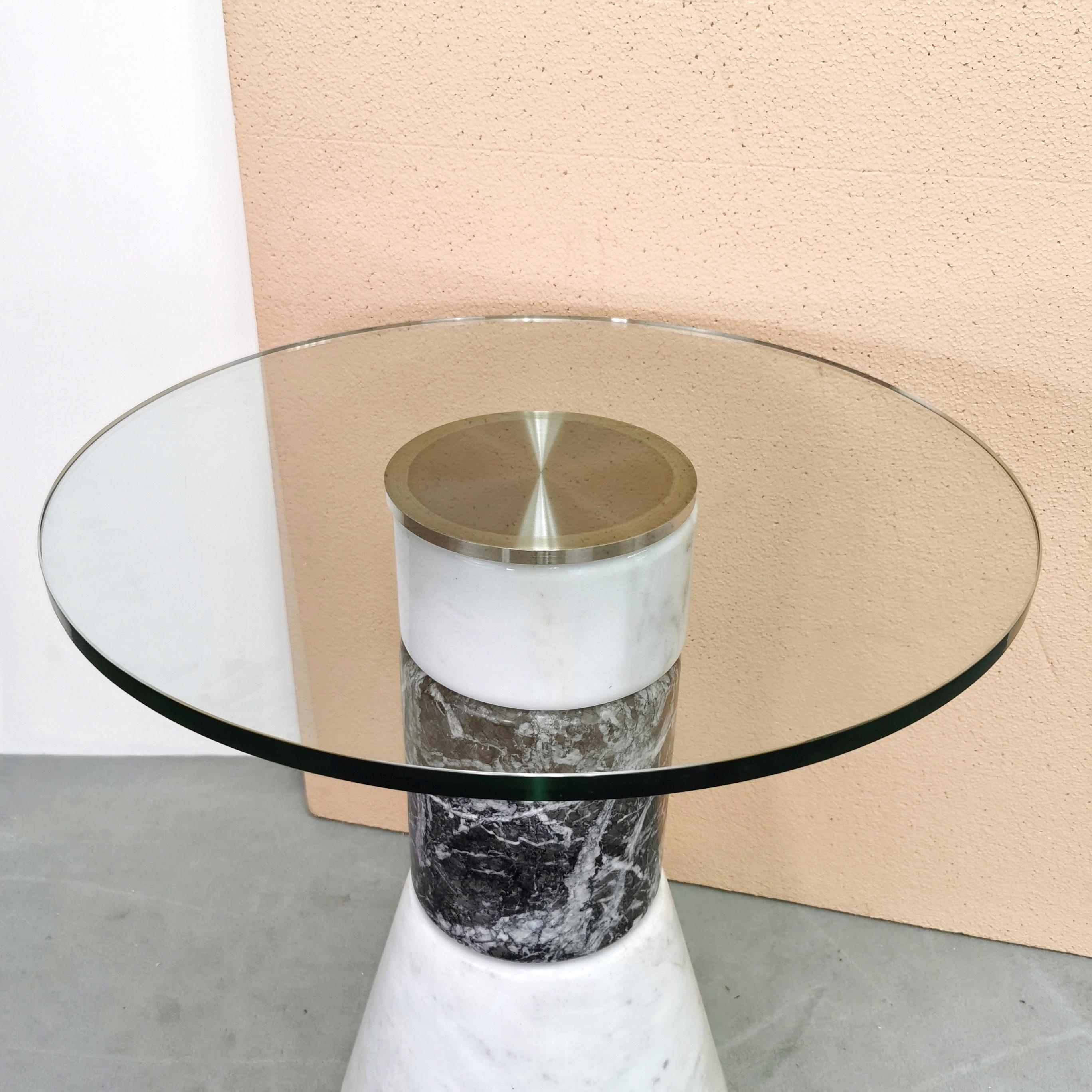 Autre Table d'appoint en marbre et verre Acerbis, production des années 1980 en vente