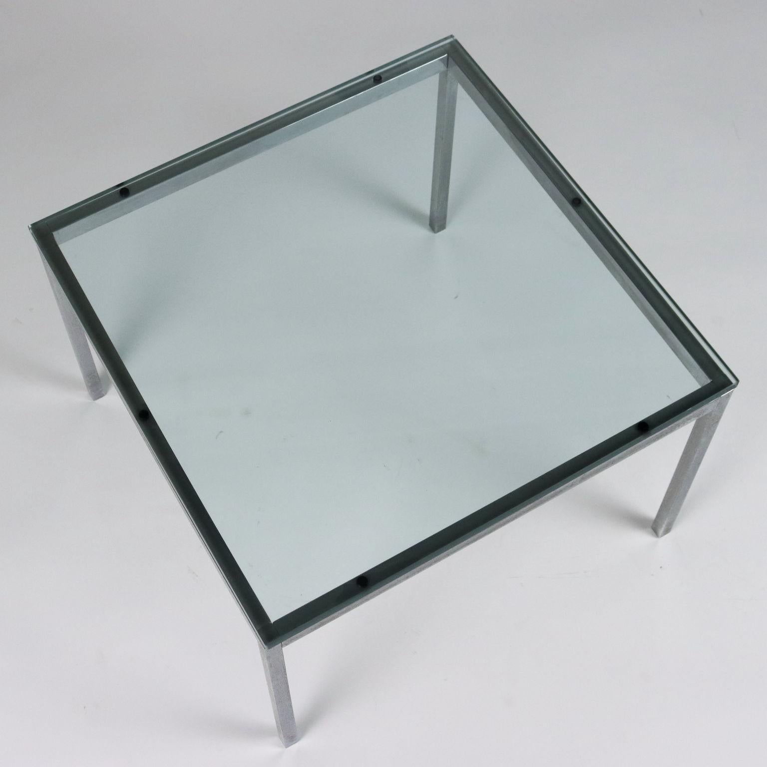 Mid-Century Modern 60s-70s Coffee Table For Sale