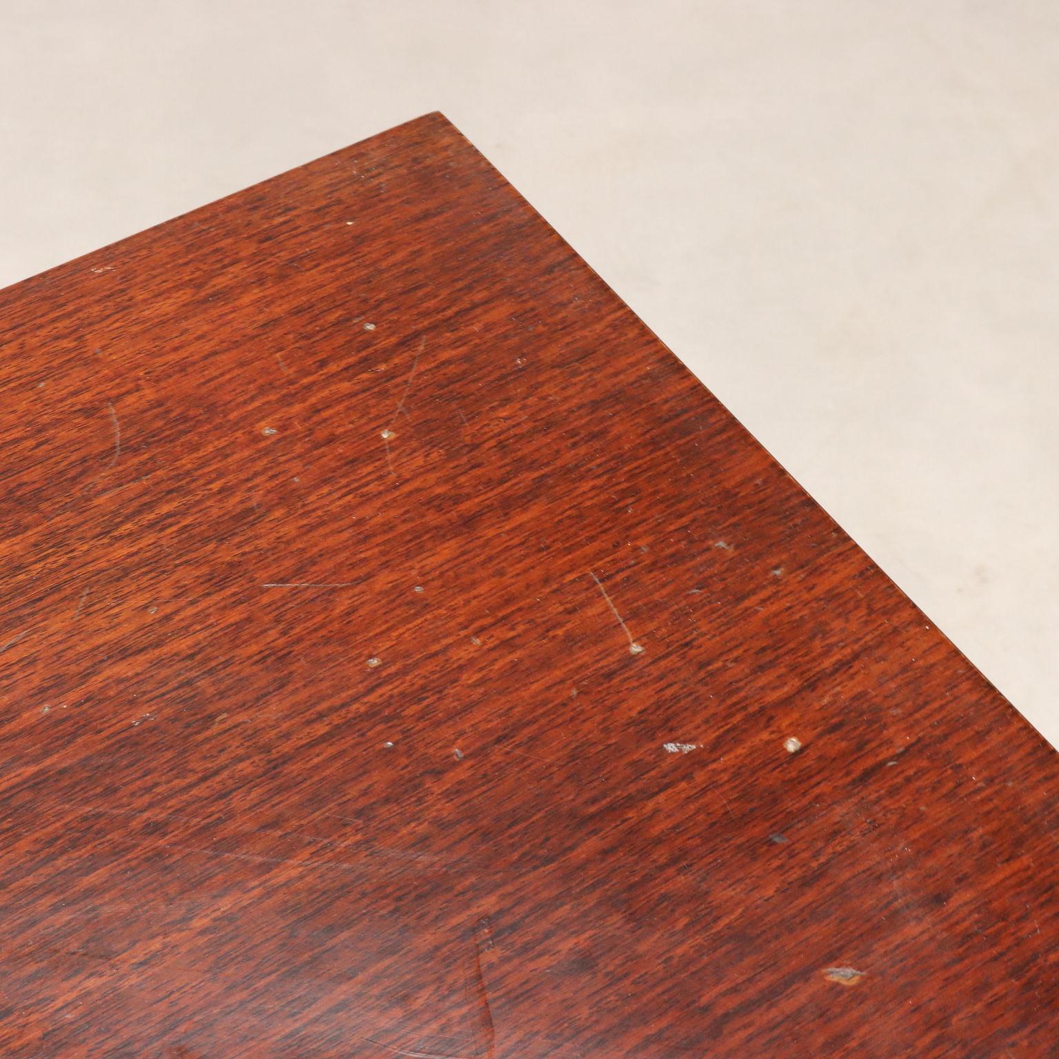 Metallo Tavolino anni '60 di Paolo Tilche per Arform in vendita