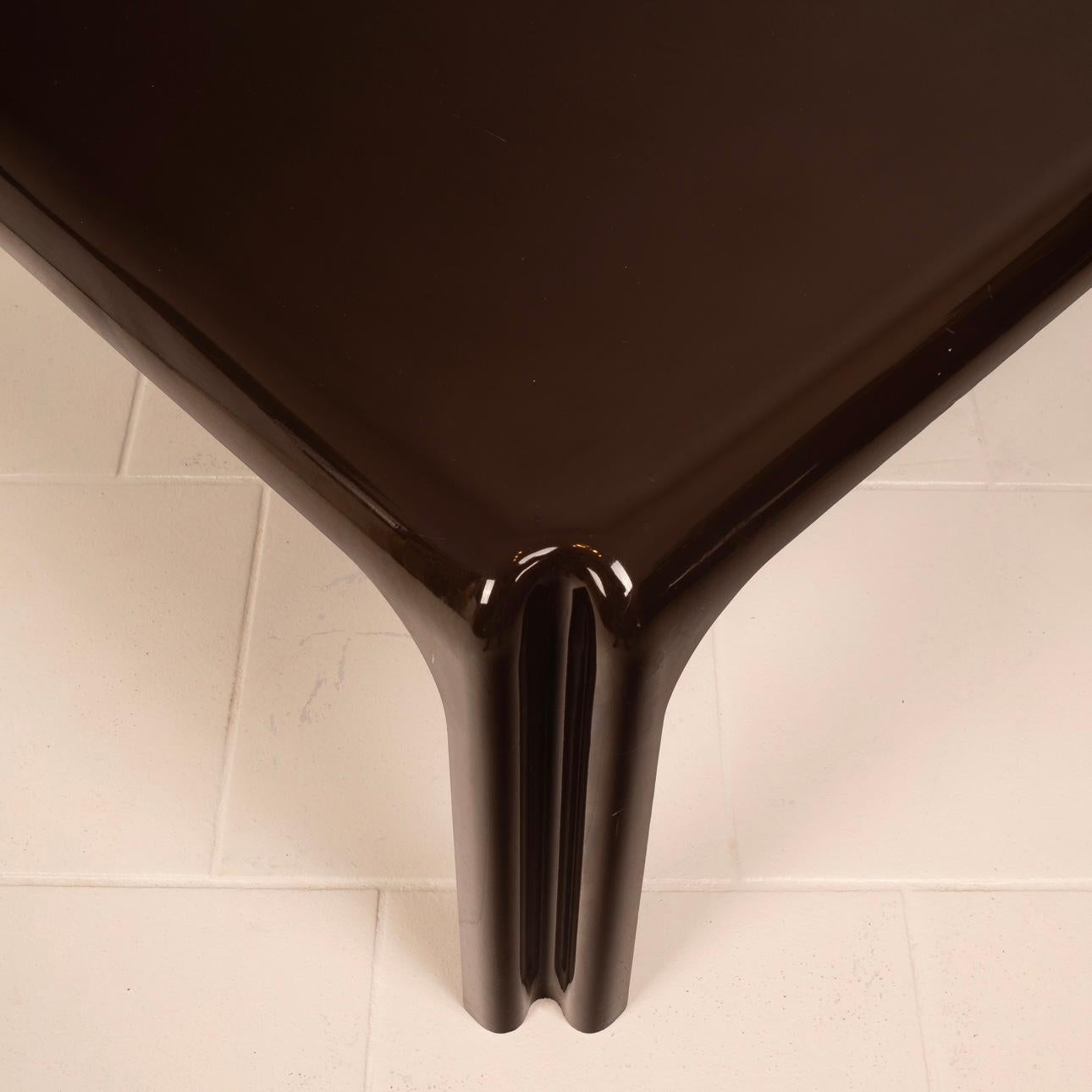 Plastic Arcadia 80 Mid Century Coffee Table by Vico Magistretti for Artemide, 1970s