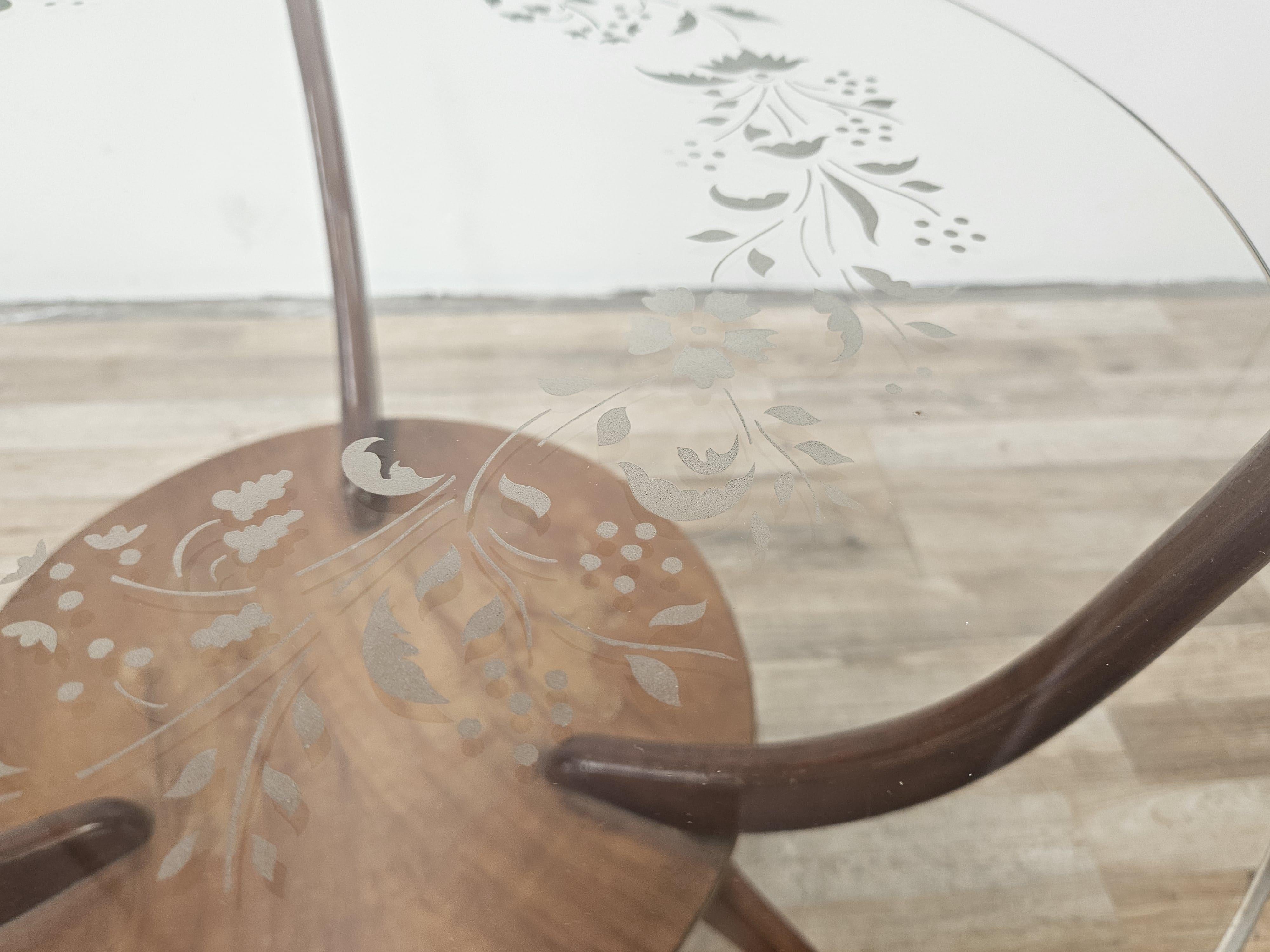 Tavolino Art Decò con piano in vetro lavorato In Good Condition For Sale In Premariacco, IT