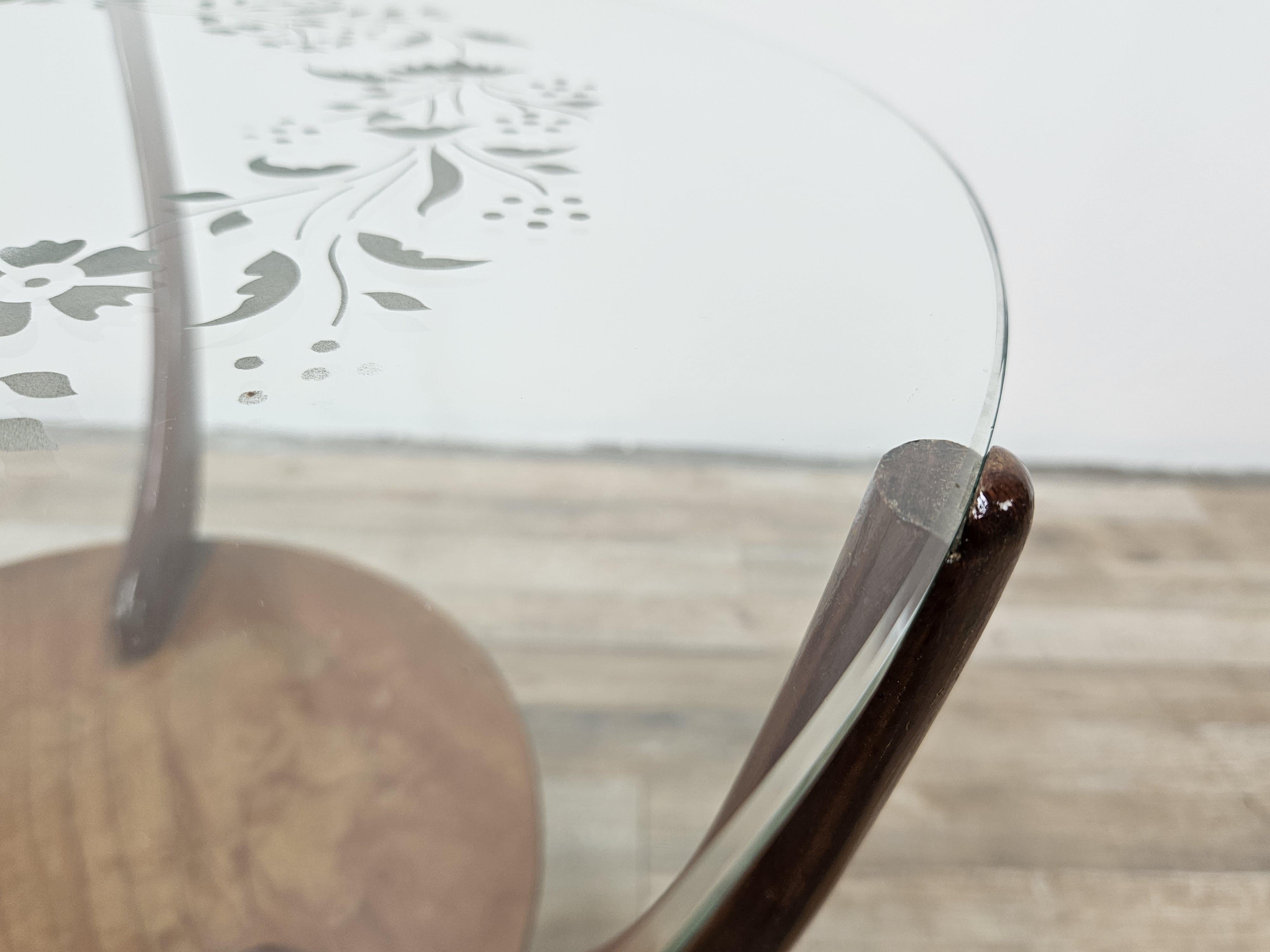 Glass Tavolino Art Decò con piano in vetro lavorato For Sale