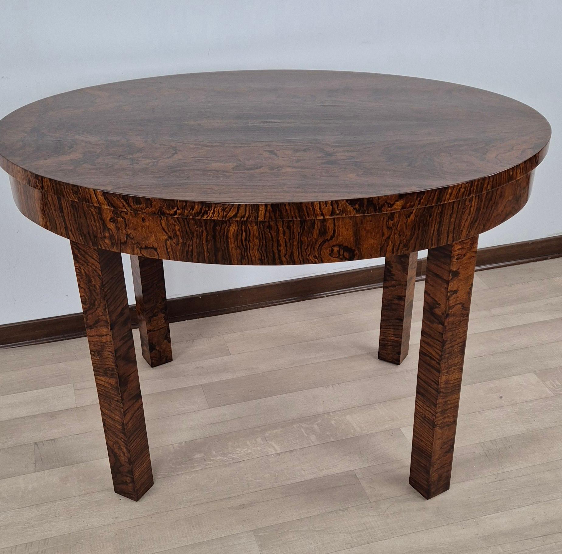 Viennese Art Deco Side Table 1931 In Excellent Condition In Mariano Del Friuli, GO
